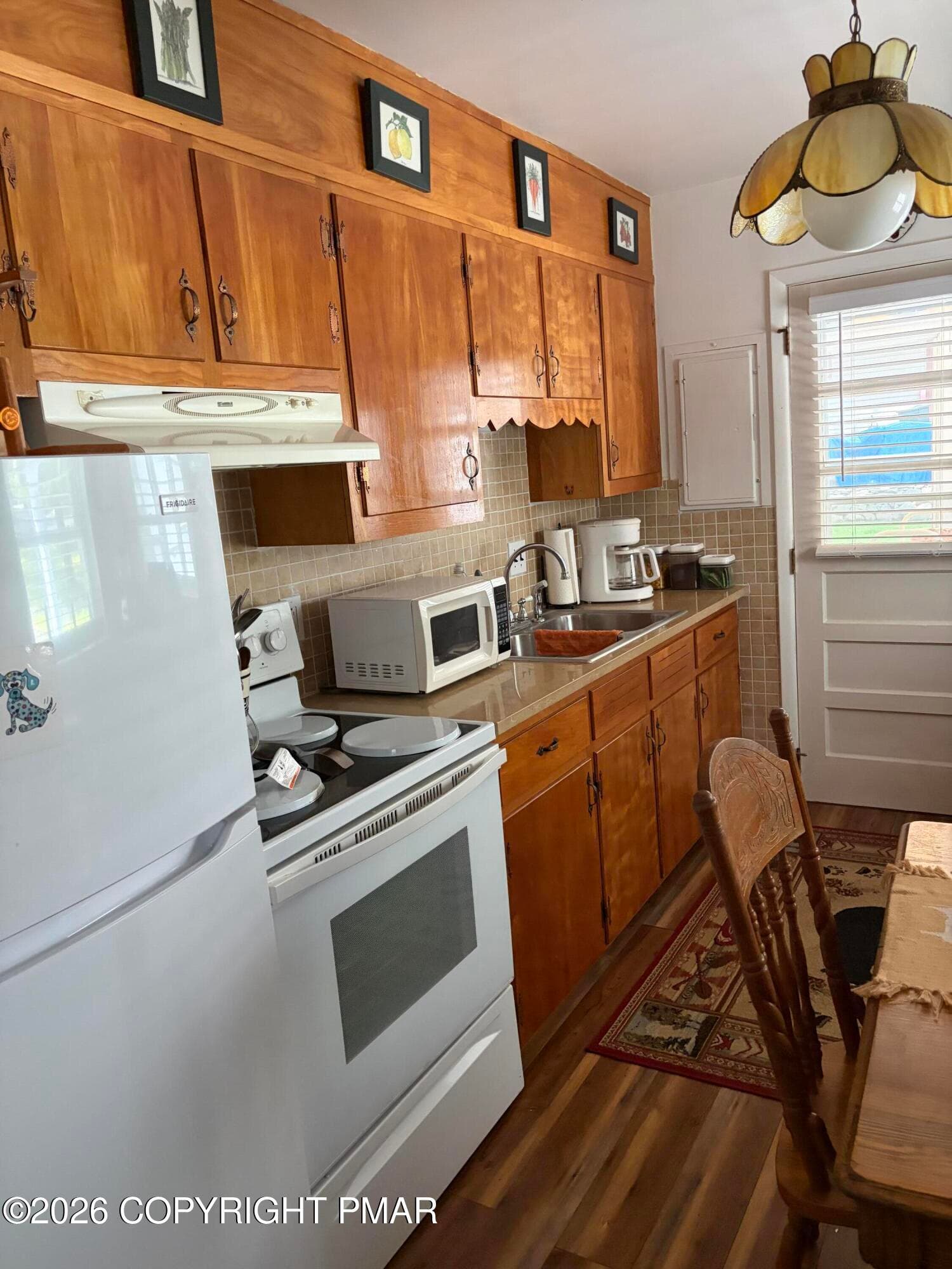 Eat-In Kitchen - 131 Tommys Lane, Pocono Lake, PA 18347