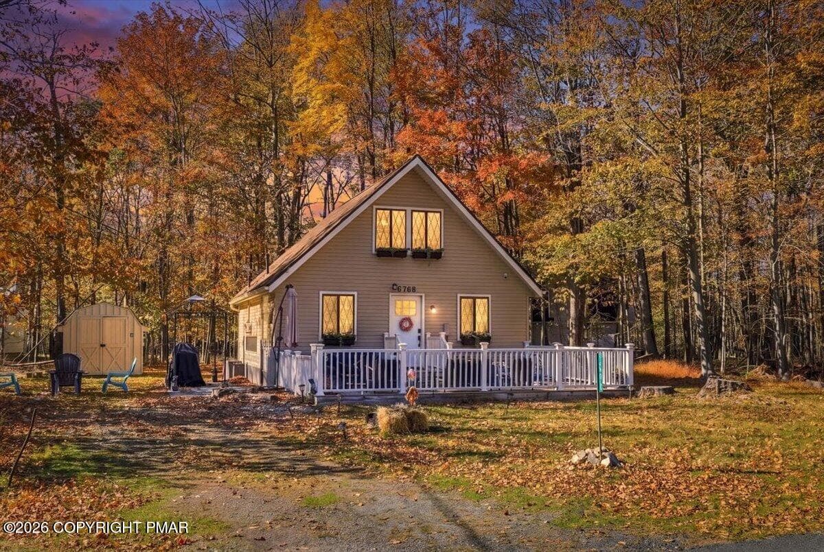 1697 Aspen Terrace, Tobyhanna, PA 18466