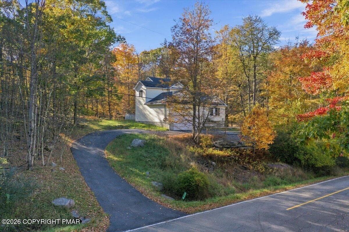 005-083_DJI_0847 - 2118 Scarborough Way, Bushkill, PA 18324