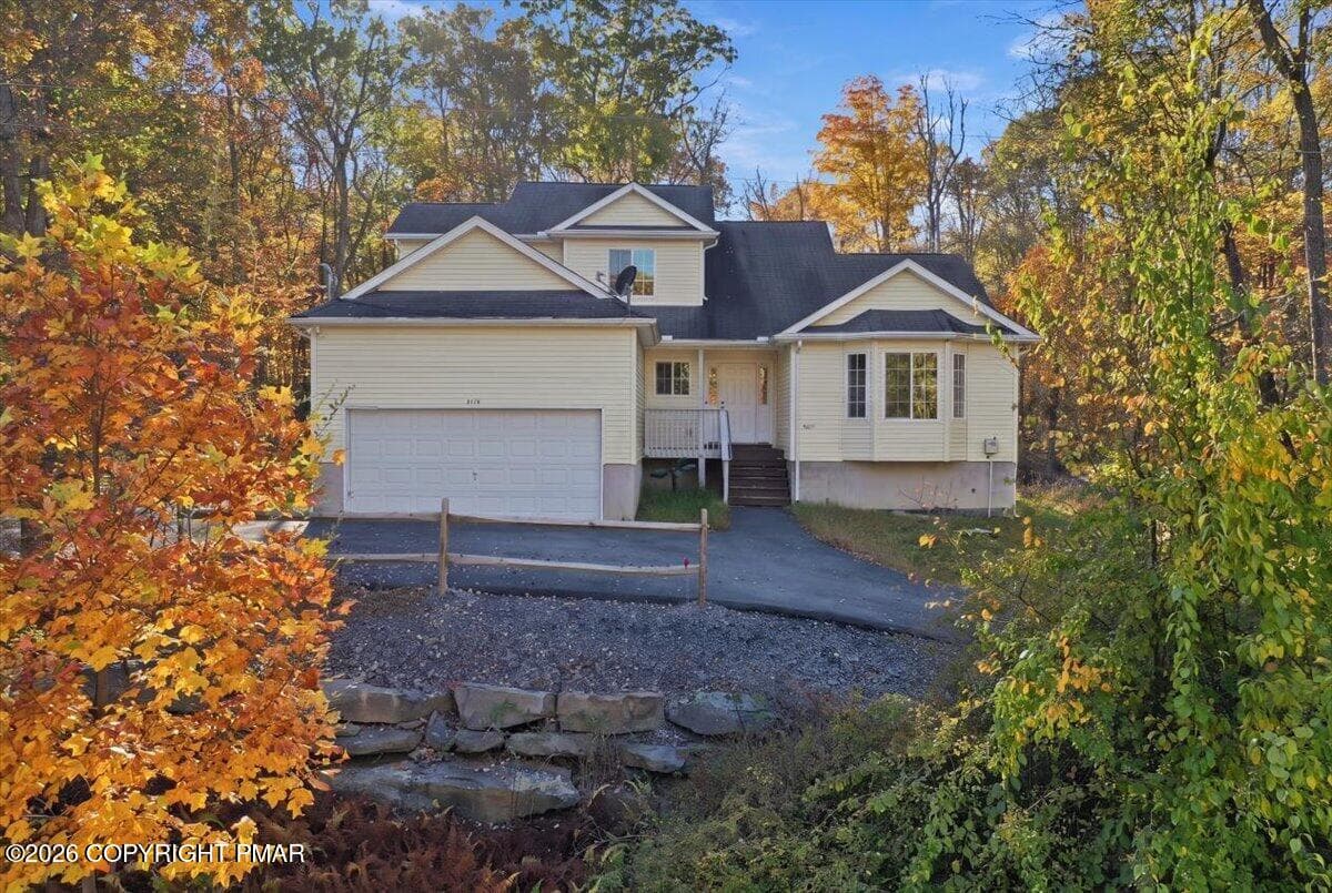 2118 Scarborough Way, Bushkill, PA 18324