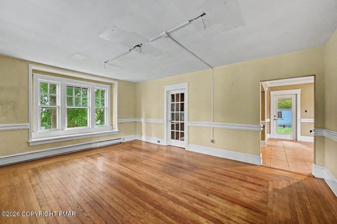 1392 Pocono Blvd 09 Large - 1392 Pocono Boulevard, Mount Pocono, PA 18344