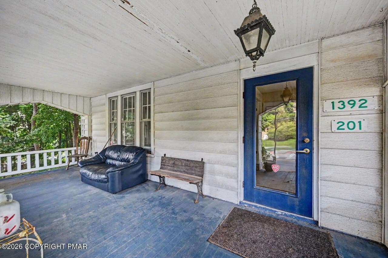 1392 Pocono Blvd 05 Large - 1392 Pocono Boulevard, Mount Pocono, PA 18344