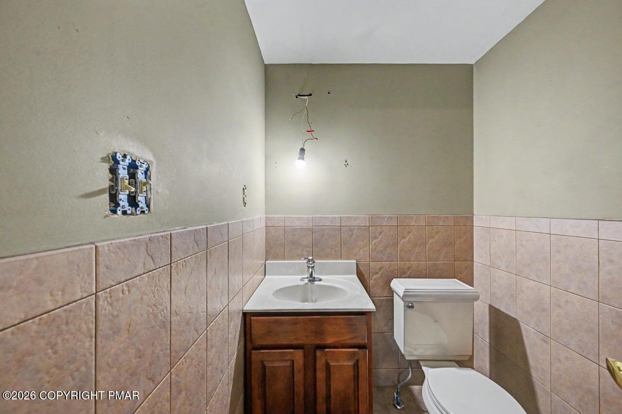 1392 Pocono Blvd 19 Large - 1392 Pocono Boulevard, Mount Pocono, PA 18344
