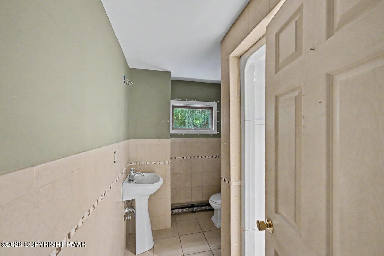 1392 Pocono Blvd 32 Large - 1392 Pocono Boulevard, Mount Pocono, PA 18344