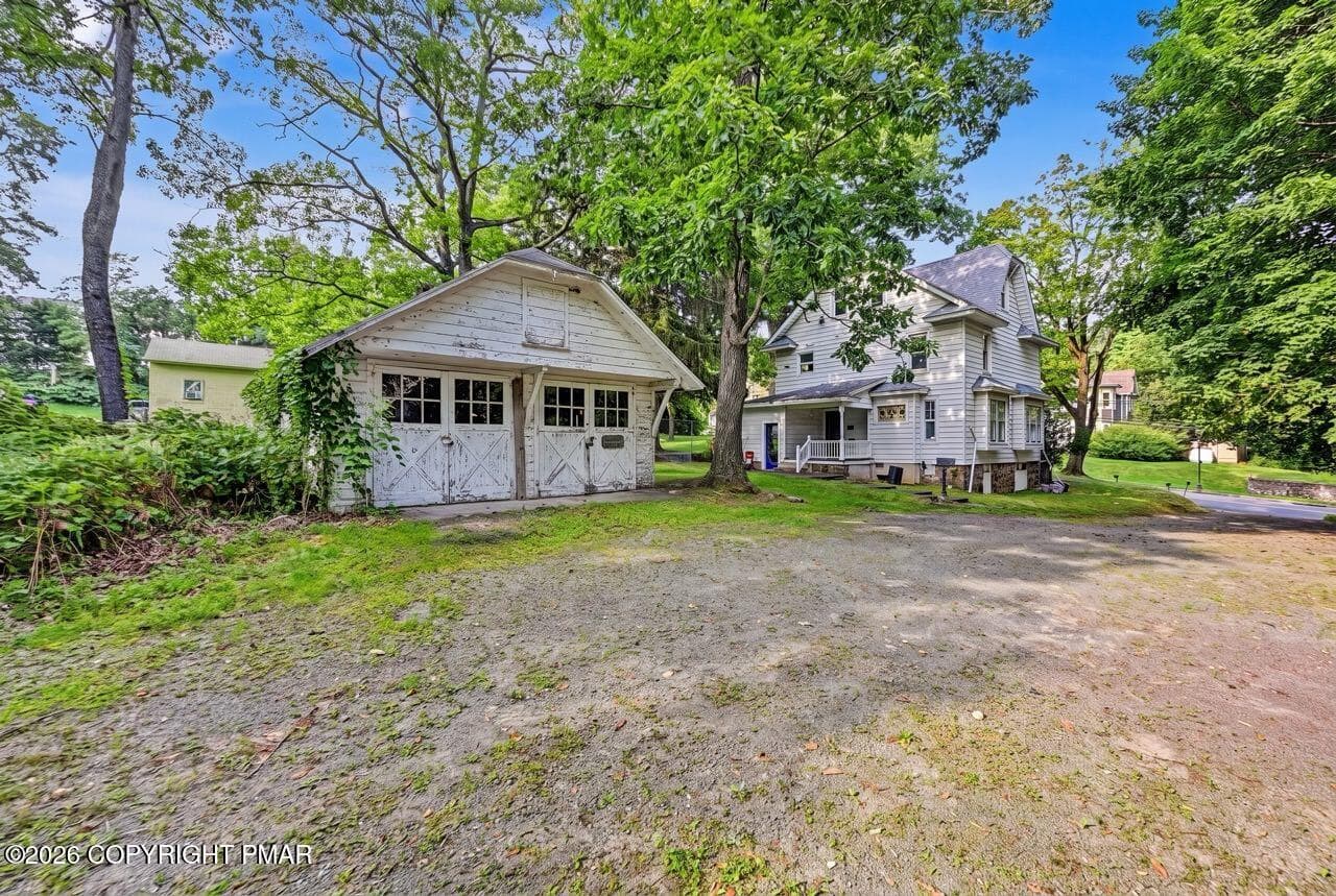 1392 Pocono Blvd 04 Large - 1392 Pocono Boulevard, Mount Pocono, PA 18344