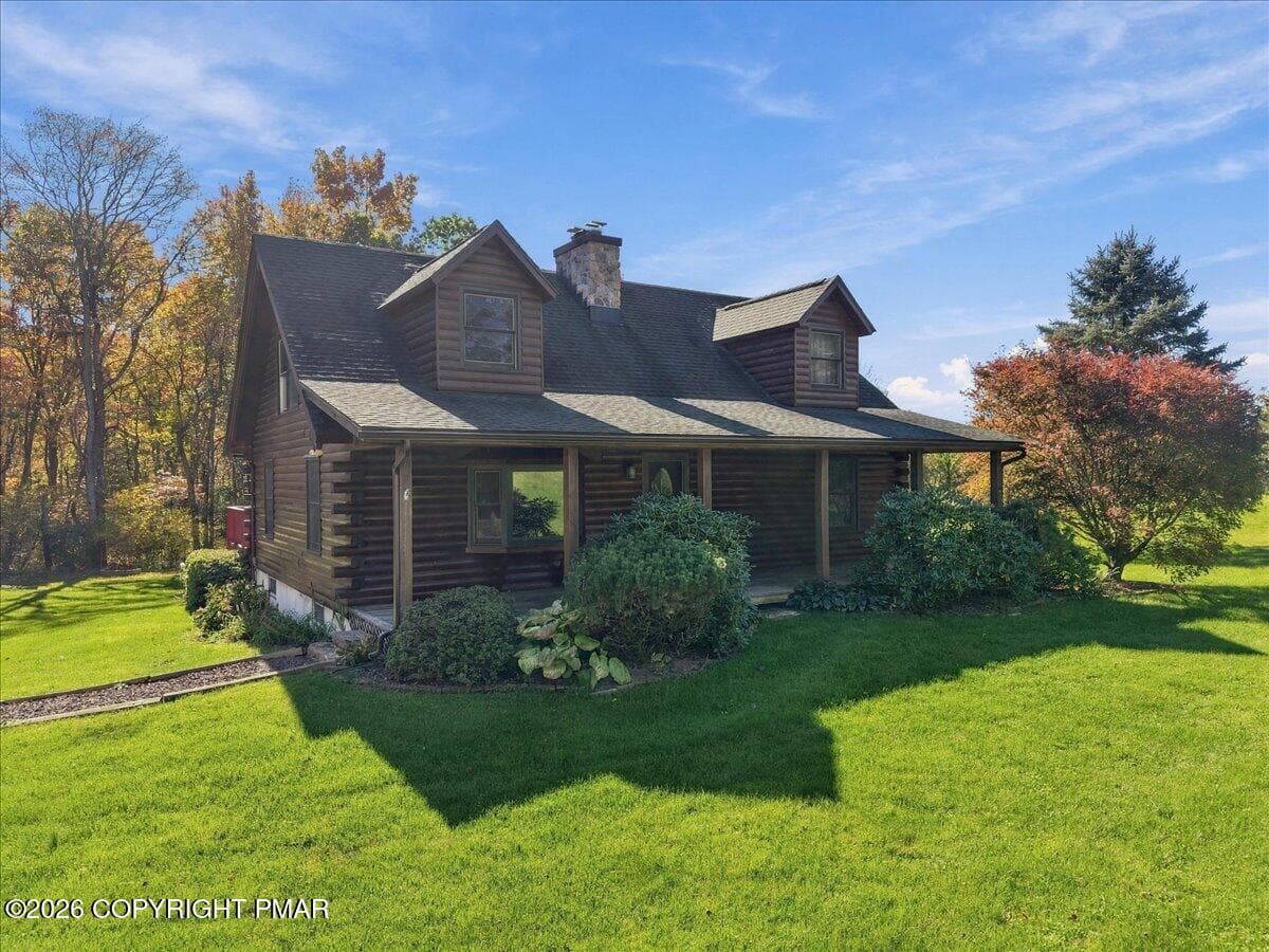 132 Lime Kiln Drive, Andreas, PA 18211