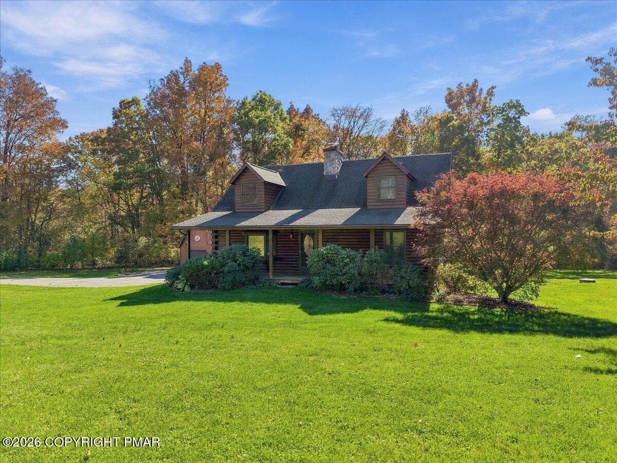 006-074_dji_fly_20261020_130756_0302_179 - 132 Lime Kiln Drive, Andreas, PA 18211
