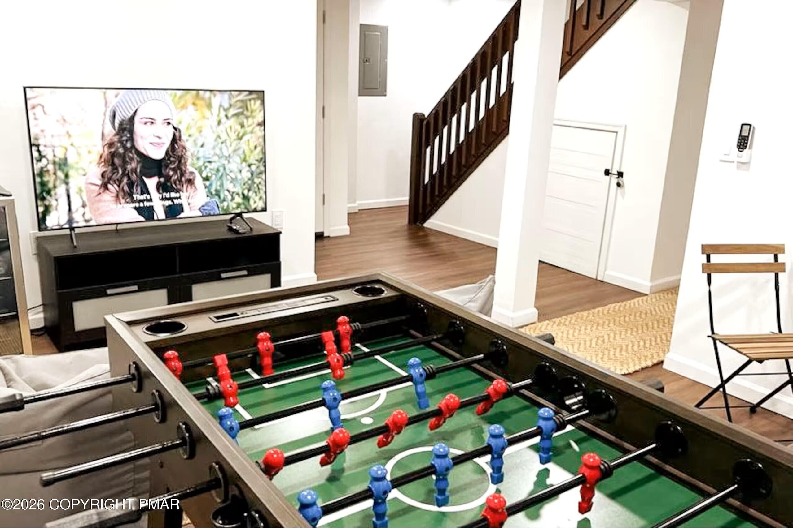 Game room - 1217 GLADE Drive, Long Pond, PA 18334
