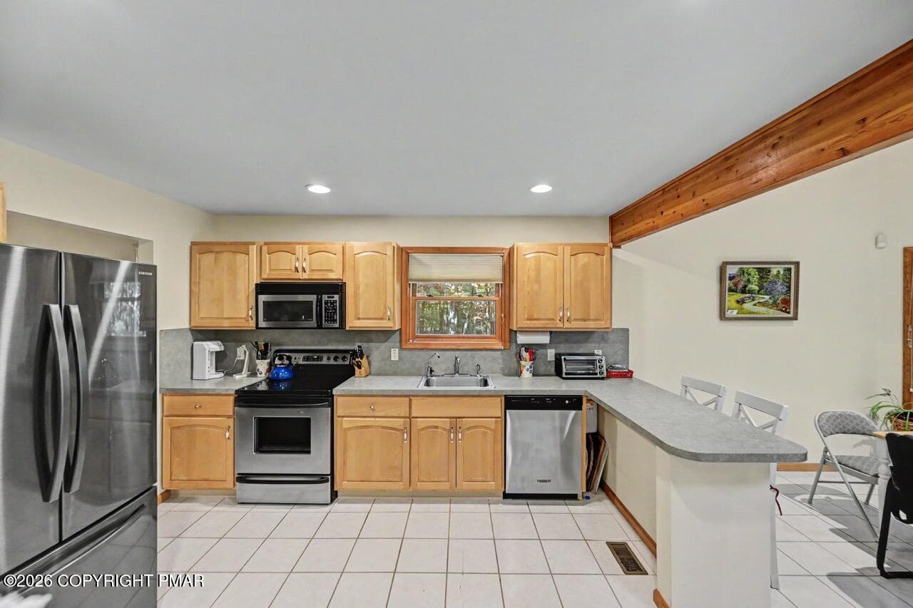 256 Pin Oak Rd 22 Large - 256 Pin Oak Road, Stroudsburg, PA 18360