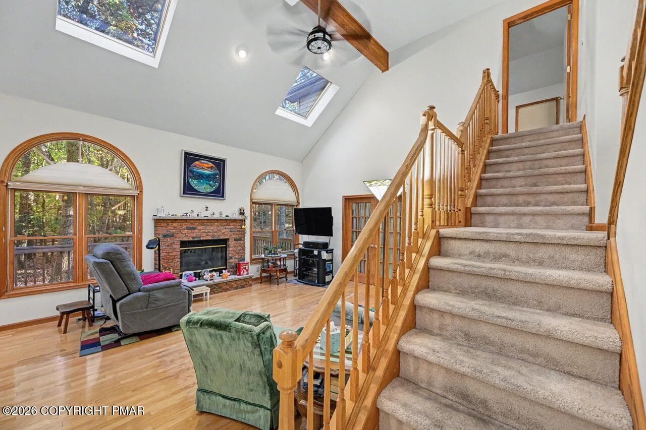 256 Pin Oak Rd 39 Large - 256 Pin Oak Road, Stroudsburg, PA 18360