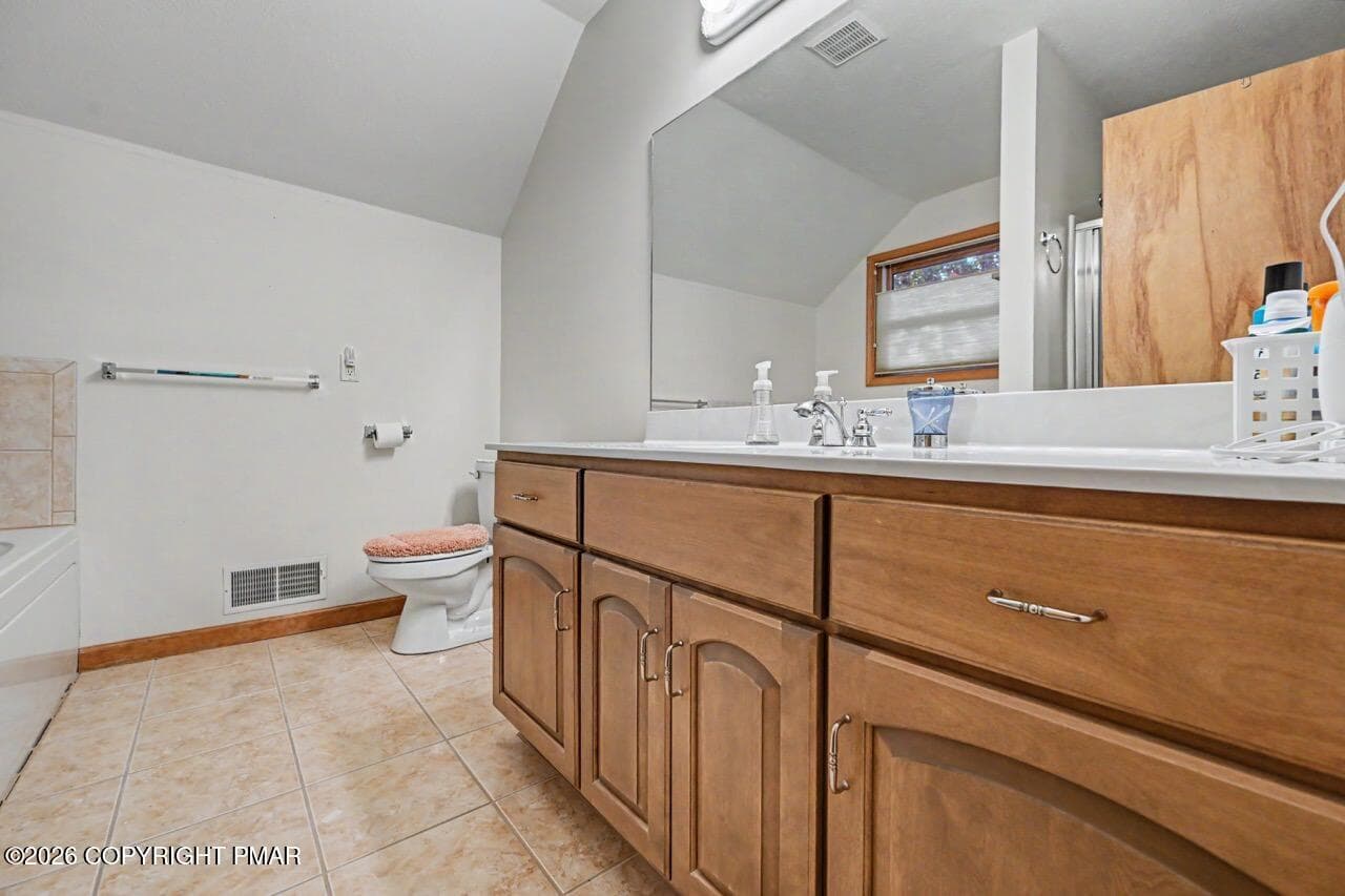 256 Pin Oak Rd 47 Large - 256 Pin Oak Road, Stroudsburg, PA 18360