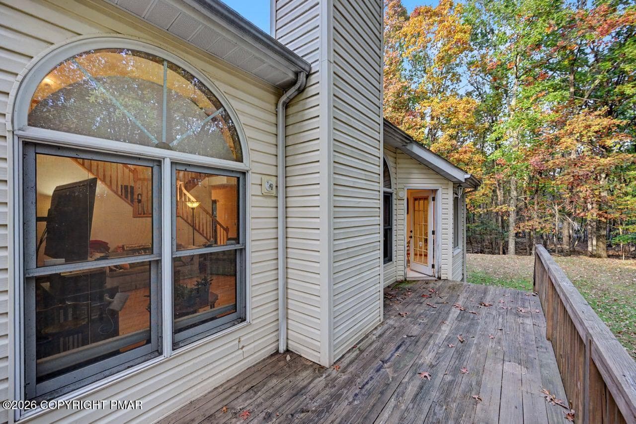 256 Pin Oak Rd 79 Large - 256 Pin Oak Road, Stroudsburg, PA 18360