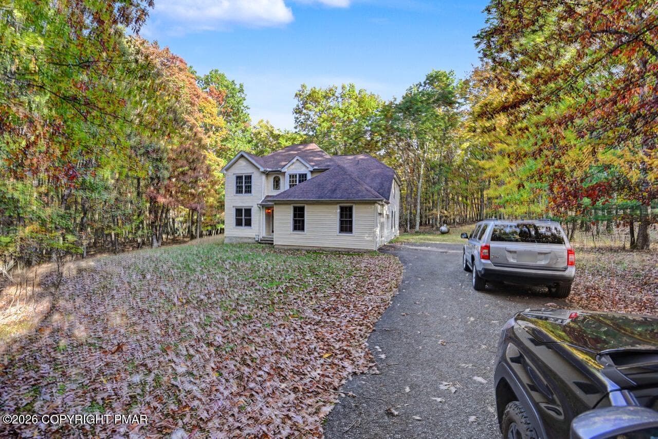 256 Pin Oak Rd 85 Large - 256 Pin Oak Road, Stroudsburg, PA 18360