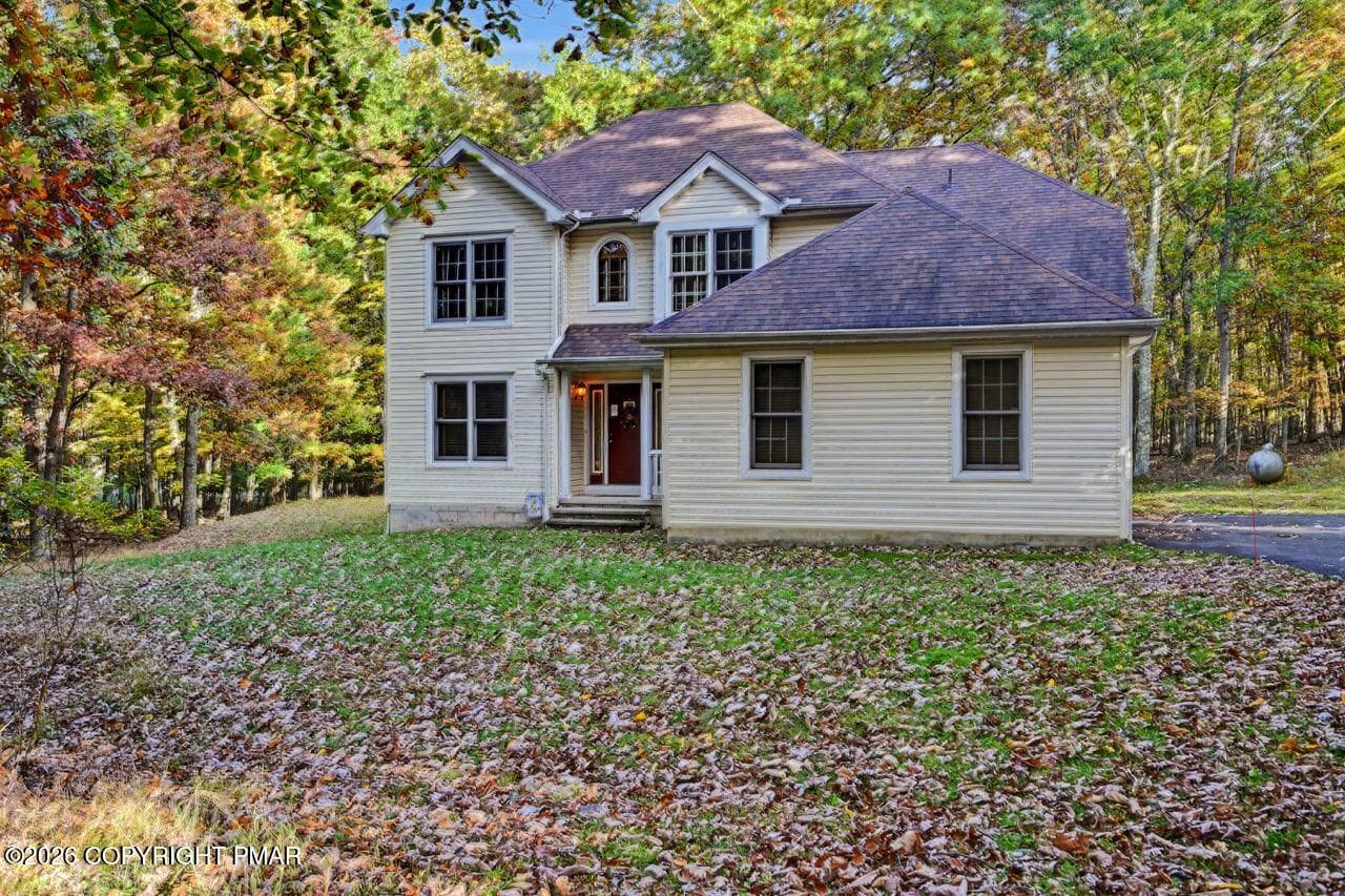 256 Pin Oak Rd 87 Large - 256 Pin Oak Road, Stroudsburg, PA 18360