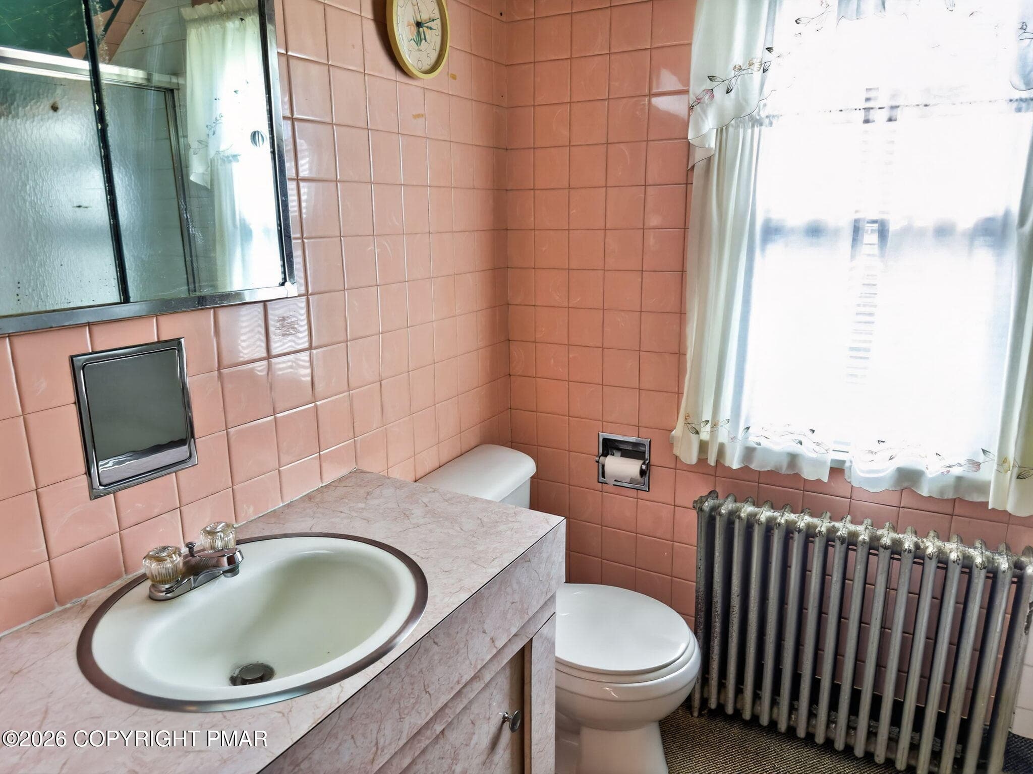 20 - 62 Dante Street, Roseto, PA 18013