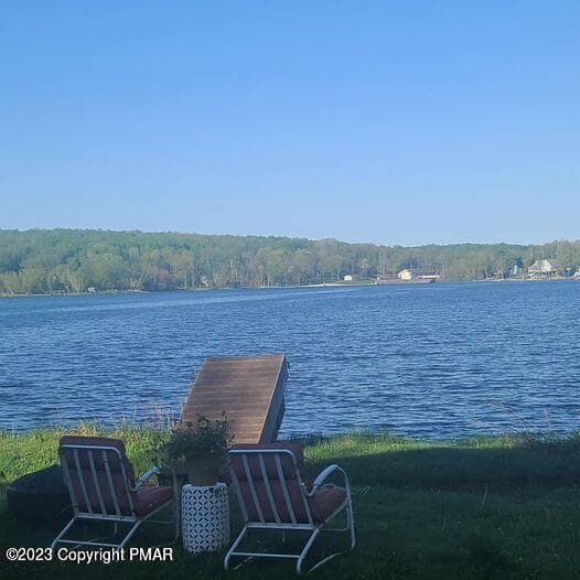 LAKE PICTURE - 14-21-6 OMAHA Trail, Pocono Lake, PA 18347