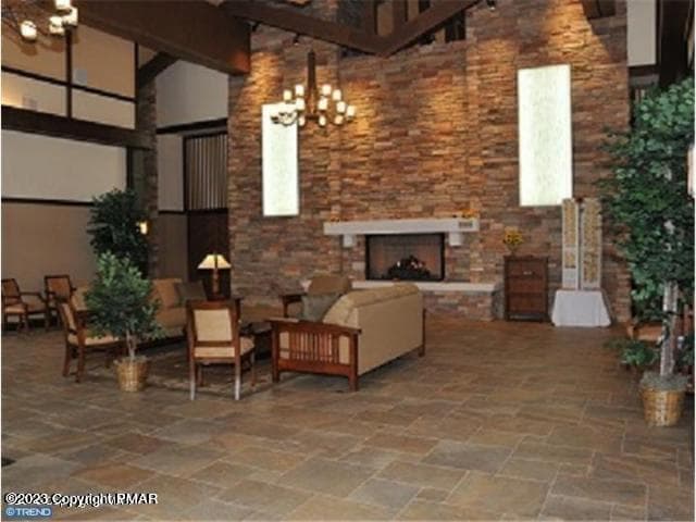 lodge inside 2 - 14-21-6 OMAHA Trail, Pocono Lake, PA 18347