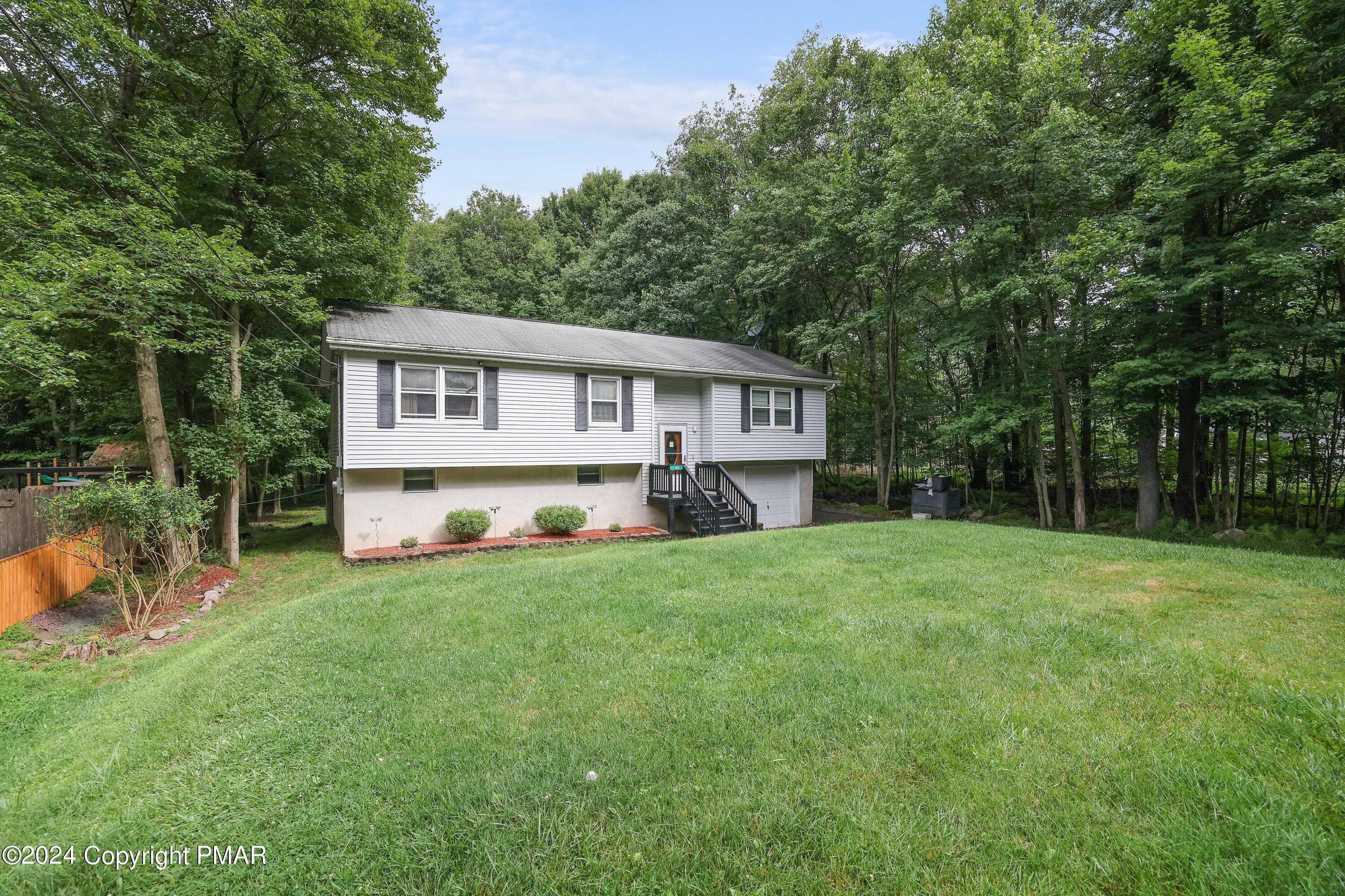 RBR55819 - 108 Moccasin Trail, Pocono Lake, PA 18347, Pocono Lake