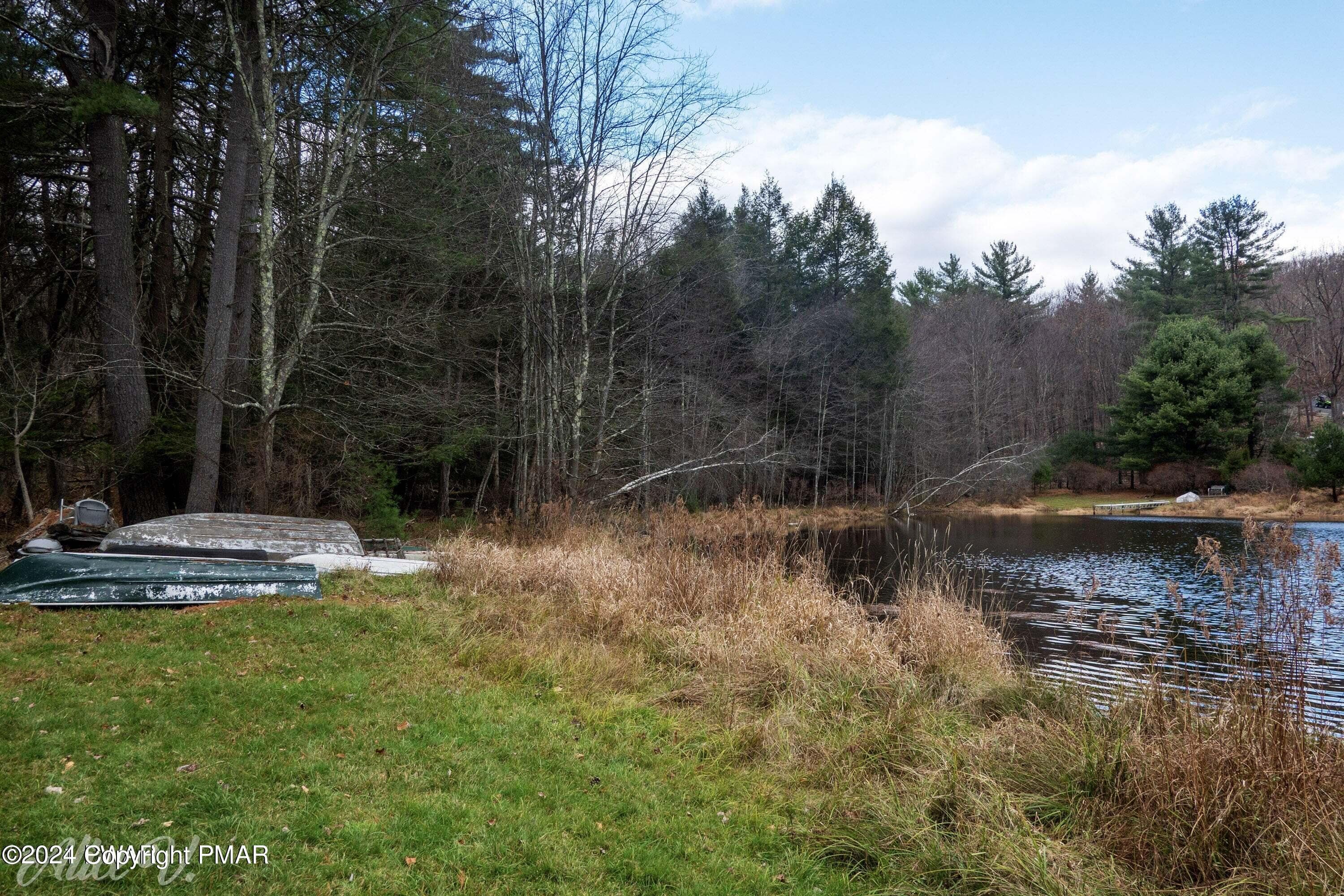 Hug 3 - Hidden Hollow, Hawley, PA 18428, Hawley