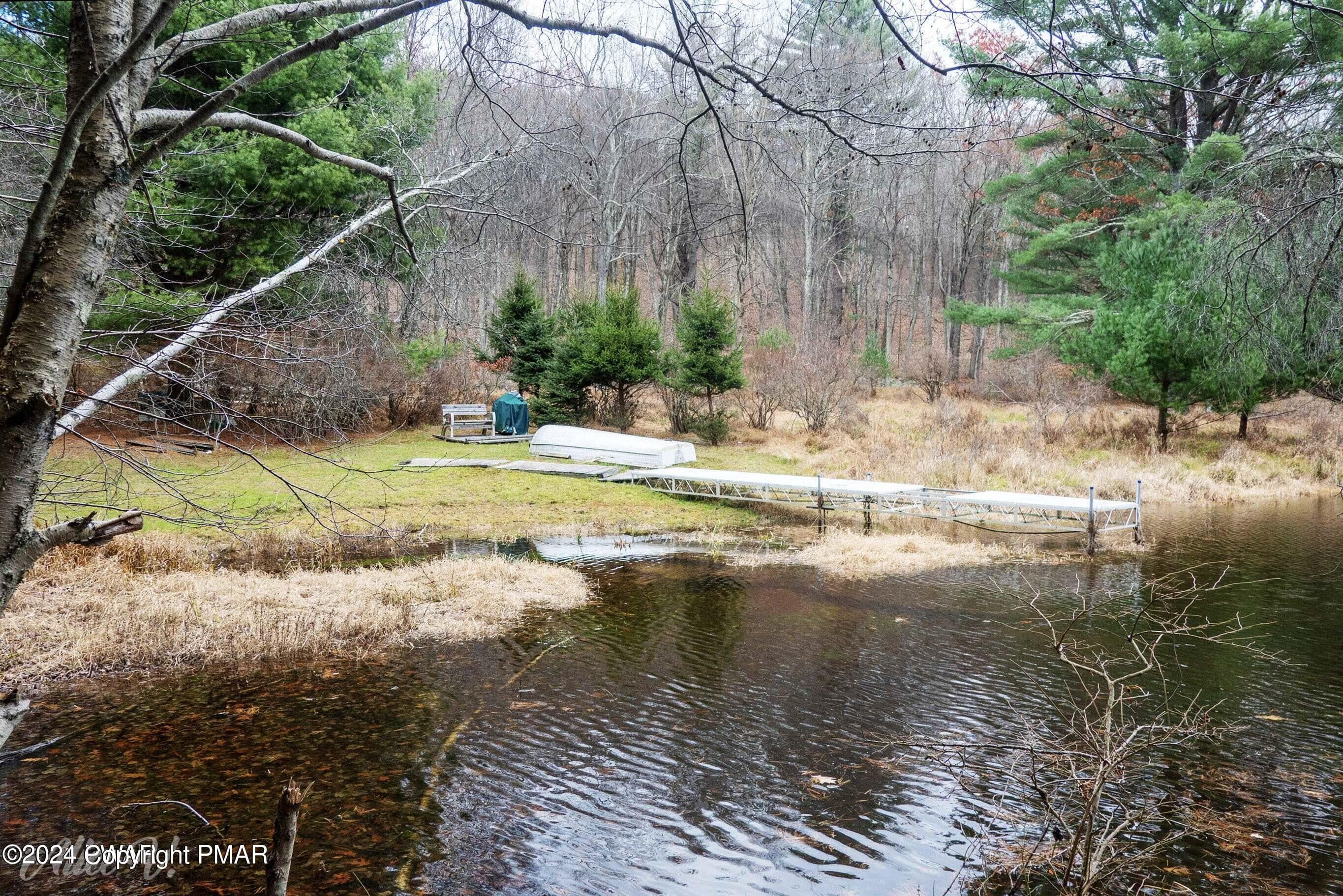 Hug 10 - Hidden Hollow, Hawley, PA 18428, Hawley