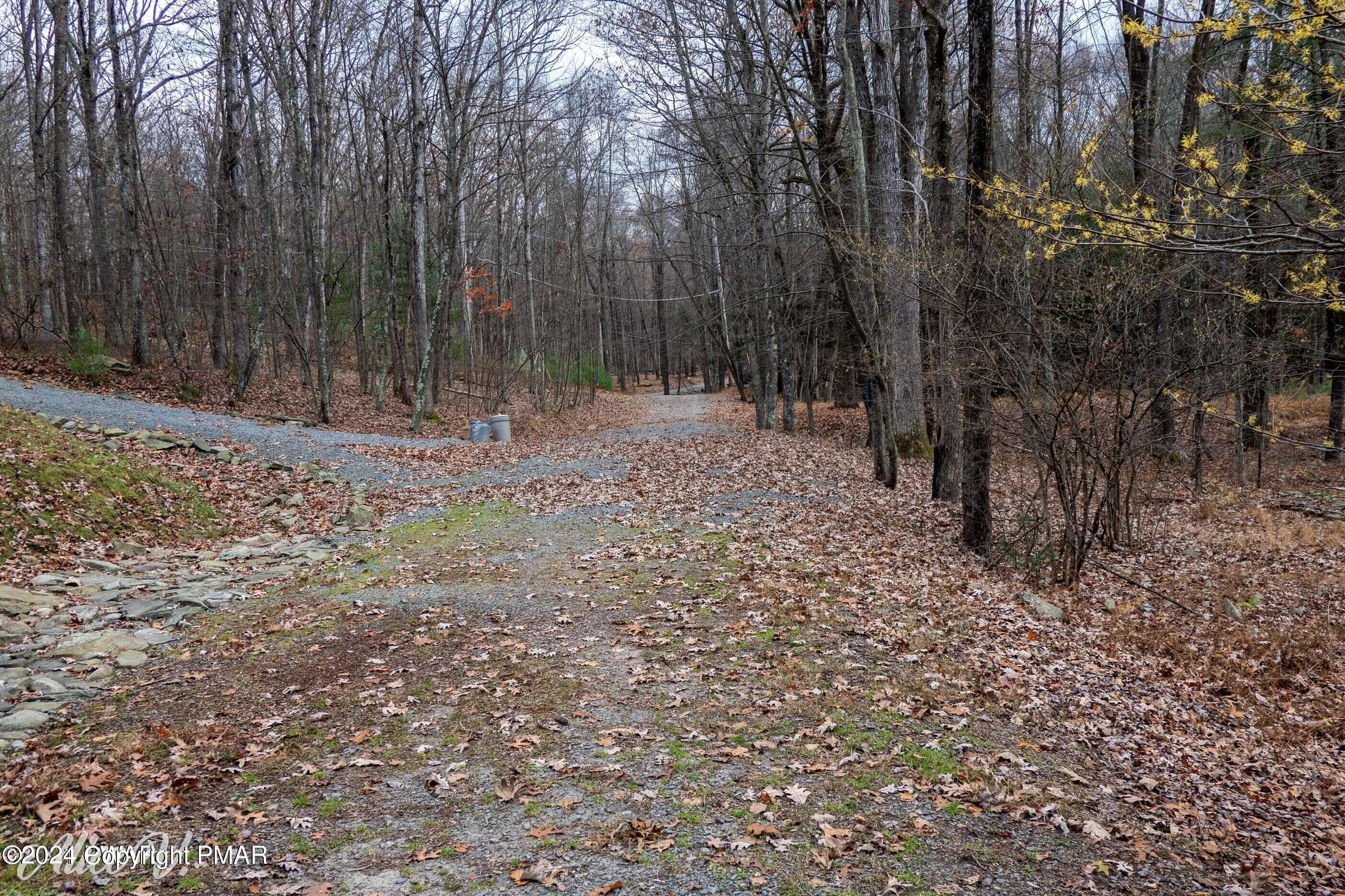 Hug 13 - Hidden Hollow, Hawley, PA 18428, Hawley