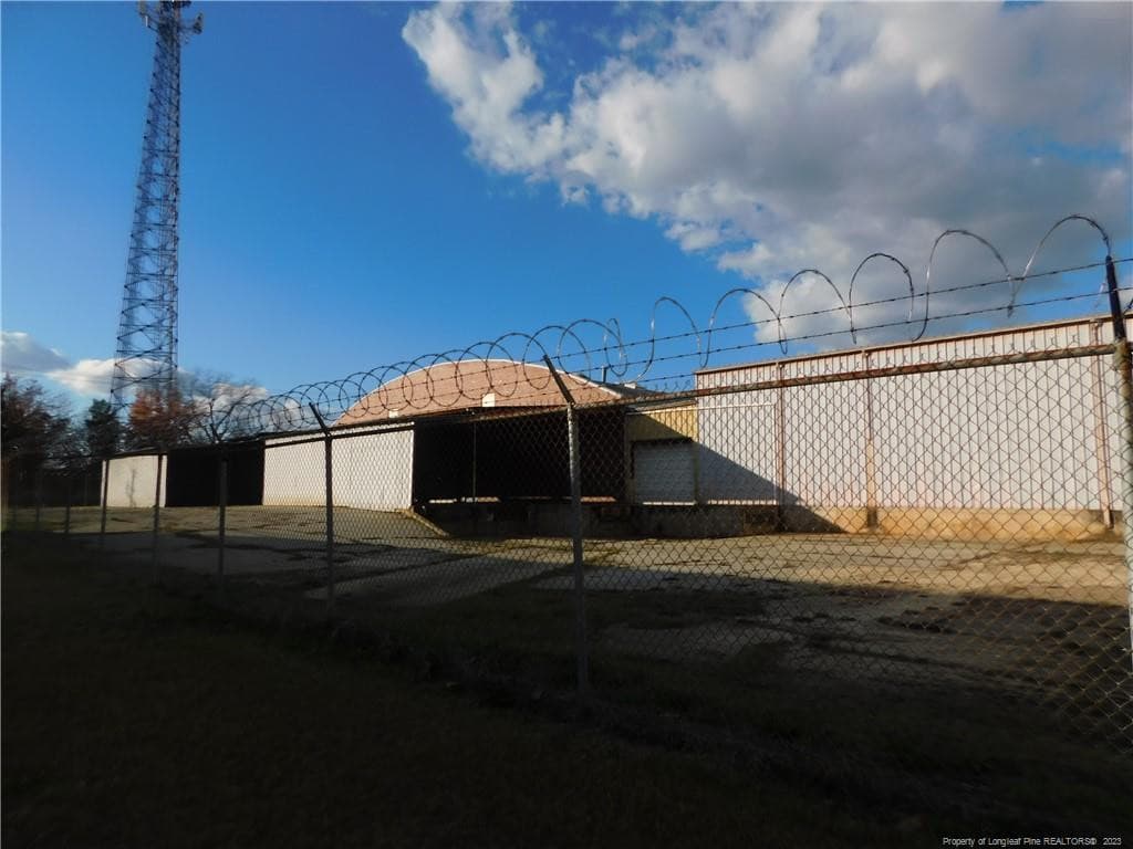 Photo 4 - 500 1st Street, Lumberton, NC 28358