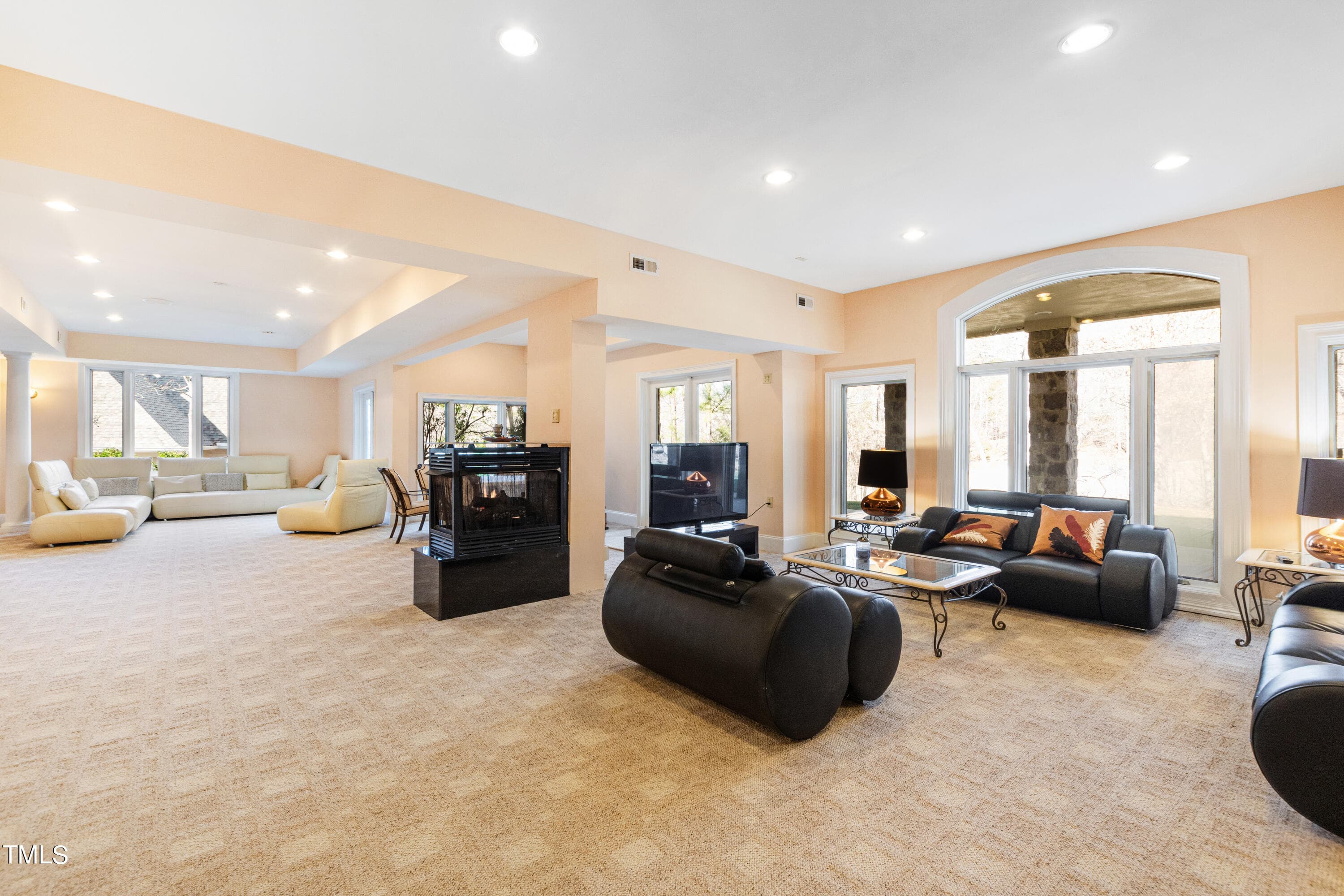 BAsement 2 - 40002 Worth, Chapel Hill, NC 27517, Chapel Hill