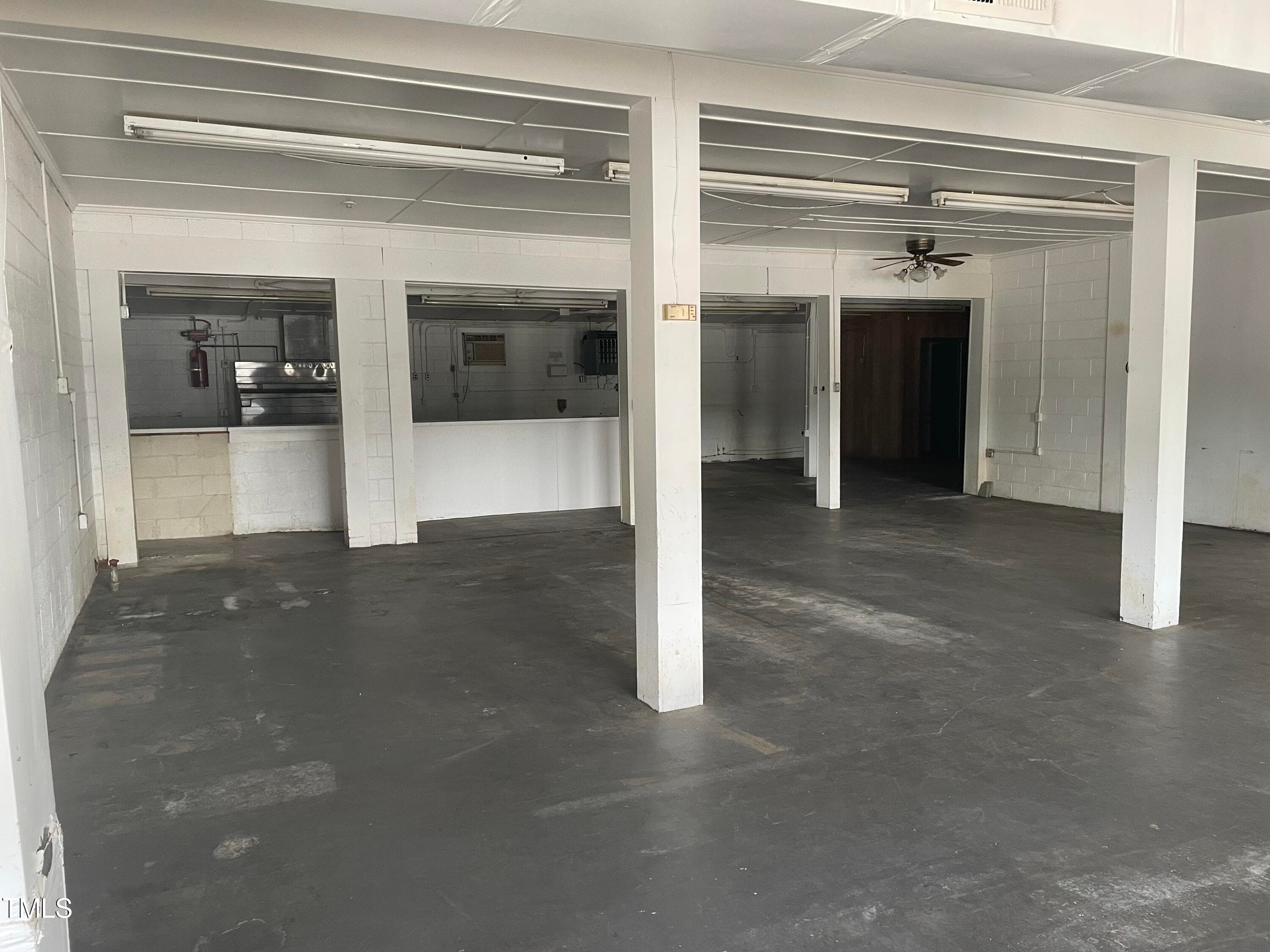 Garage - 9801 Ten-ten Road, Raleigh, NC 27603, Raleigh