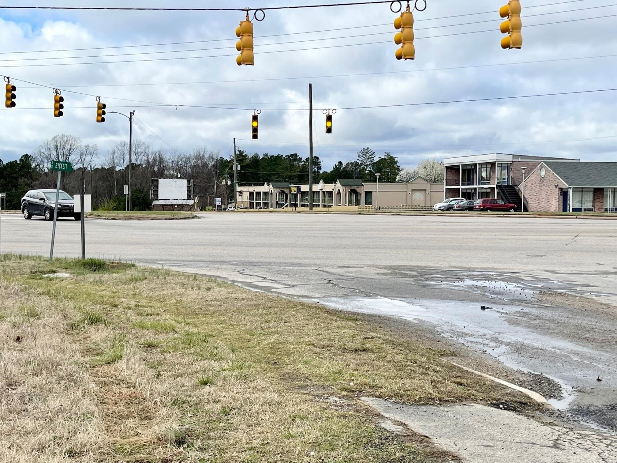 Photo 18 - 00 S Garnett Street, Henderson, NC 27536, Henderson