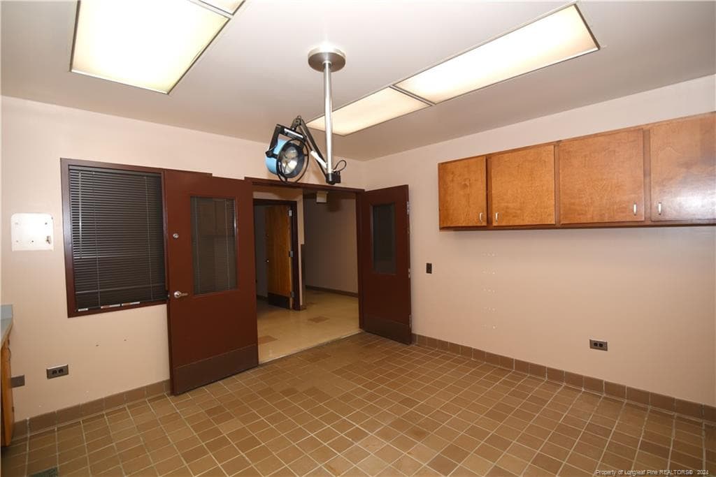 Photo 6 - 1212 S WALNUT Street S, Fairmont, NC 28340