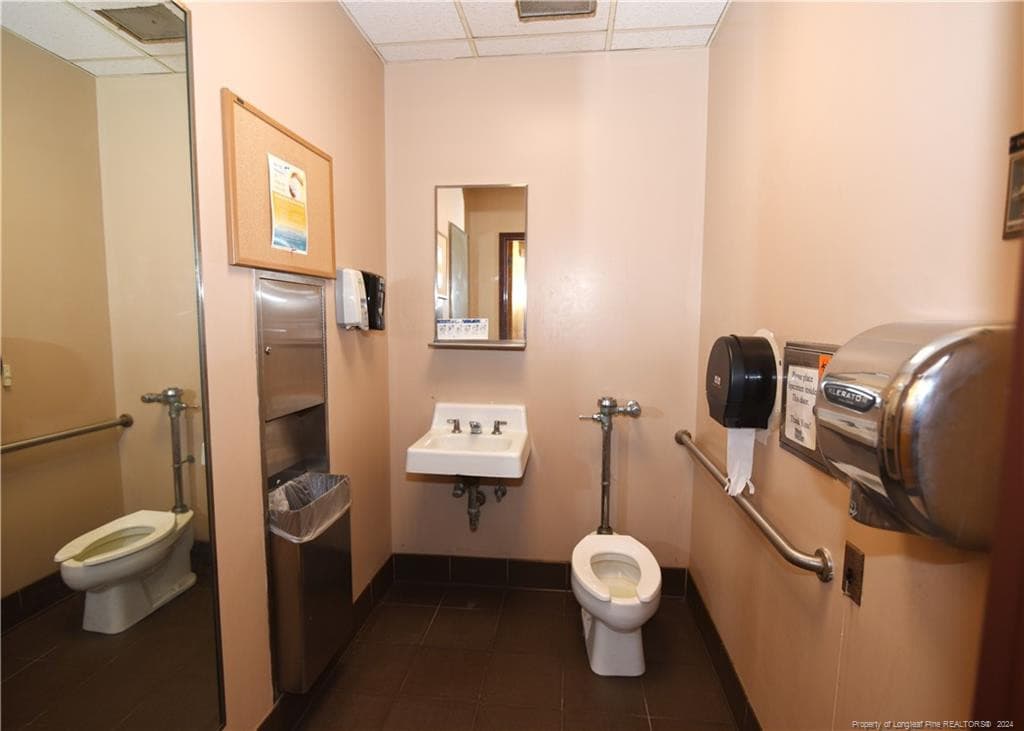 Photo 17 - 1212 S WALNUT Street S, Fairmont, NC 28340