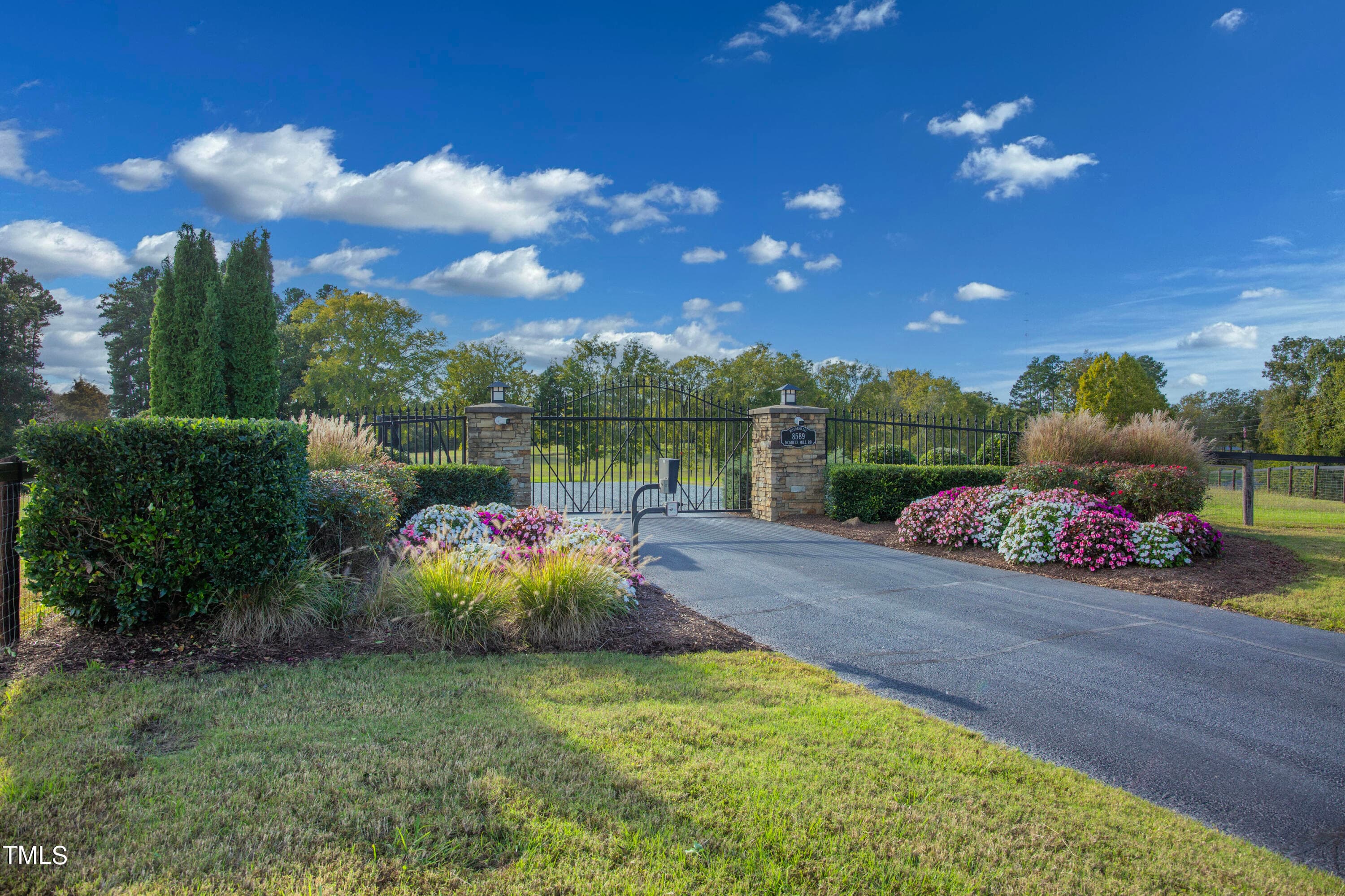 Riverend Grounds Entry - 1879 Riverend Lane, Semora, NC 27343