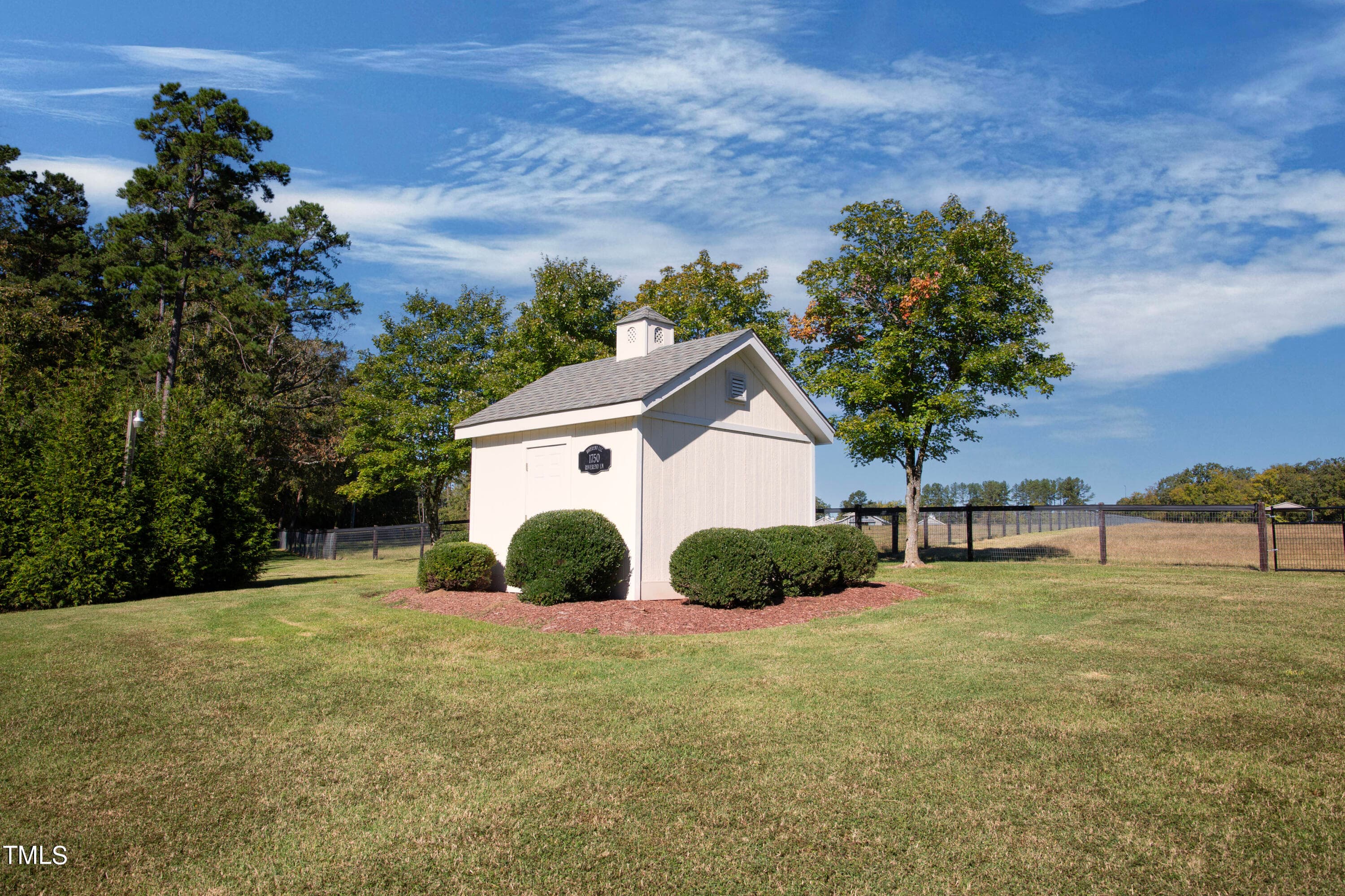 Grounds 09 - 1879 Riverend Lane, Semora, NC 27343