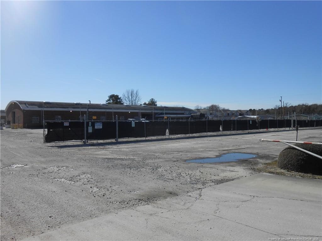 Front/East Side - 3500 E Elizabethtown Road, Lumberton, NC 28358