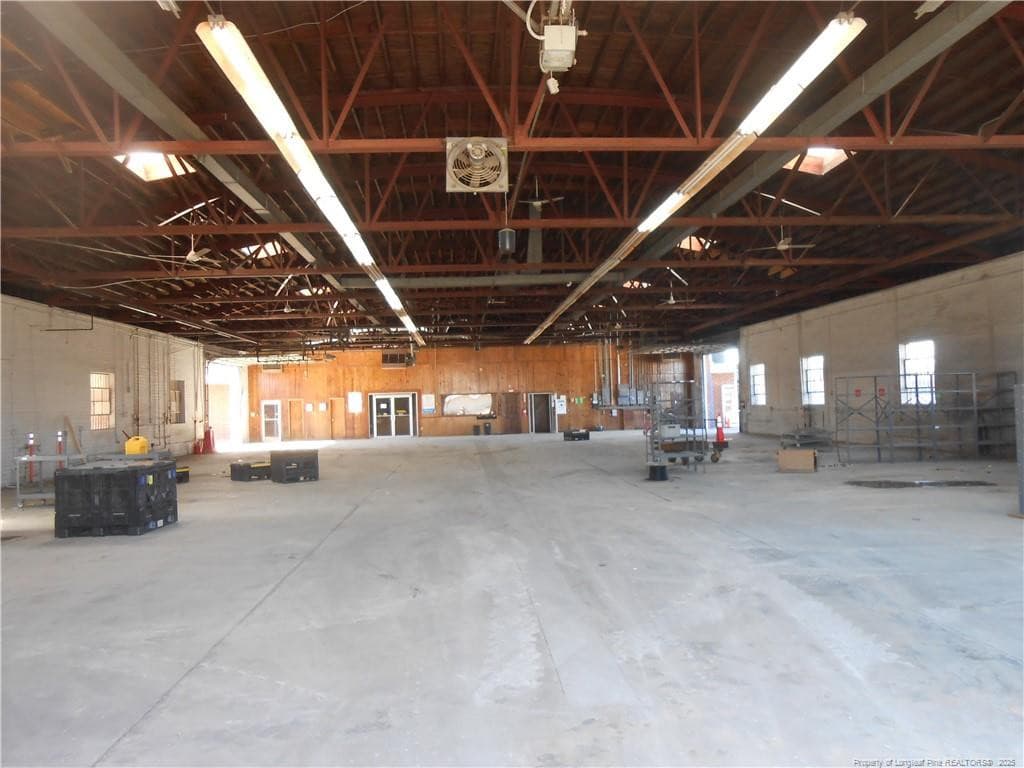 Front Bldg. - 3500 E Elizabethtown Road, Lumberton, NC 28358