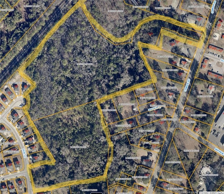 00 CAMDEN AND DEAL Road, Fayetteville, NC 28306