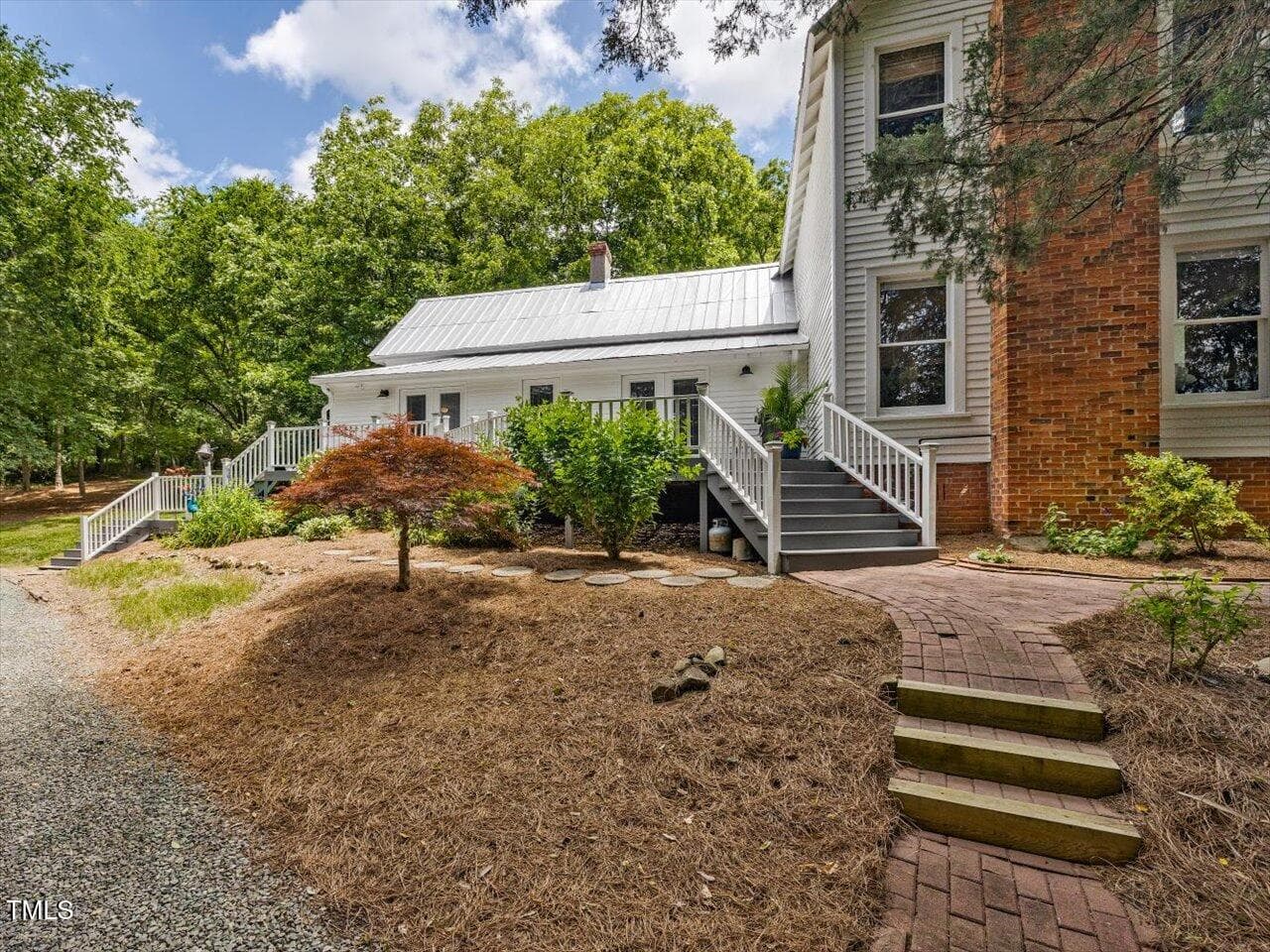 054-Deck - 967 Bynum Road, Pittsboro, NC 27312