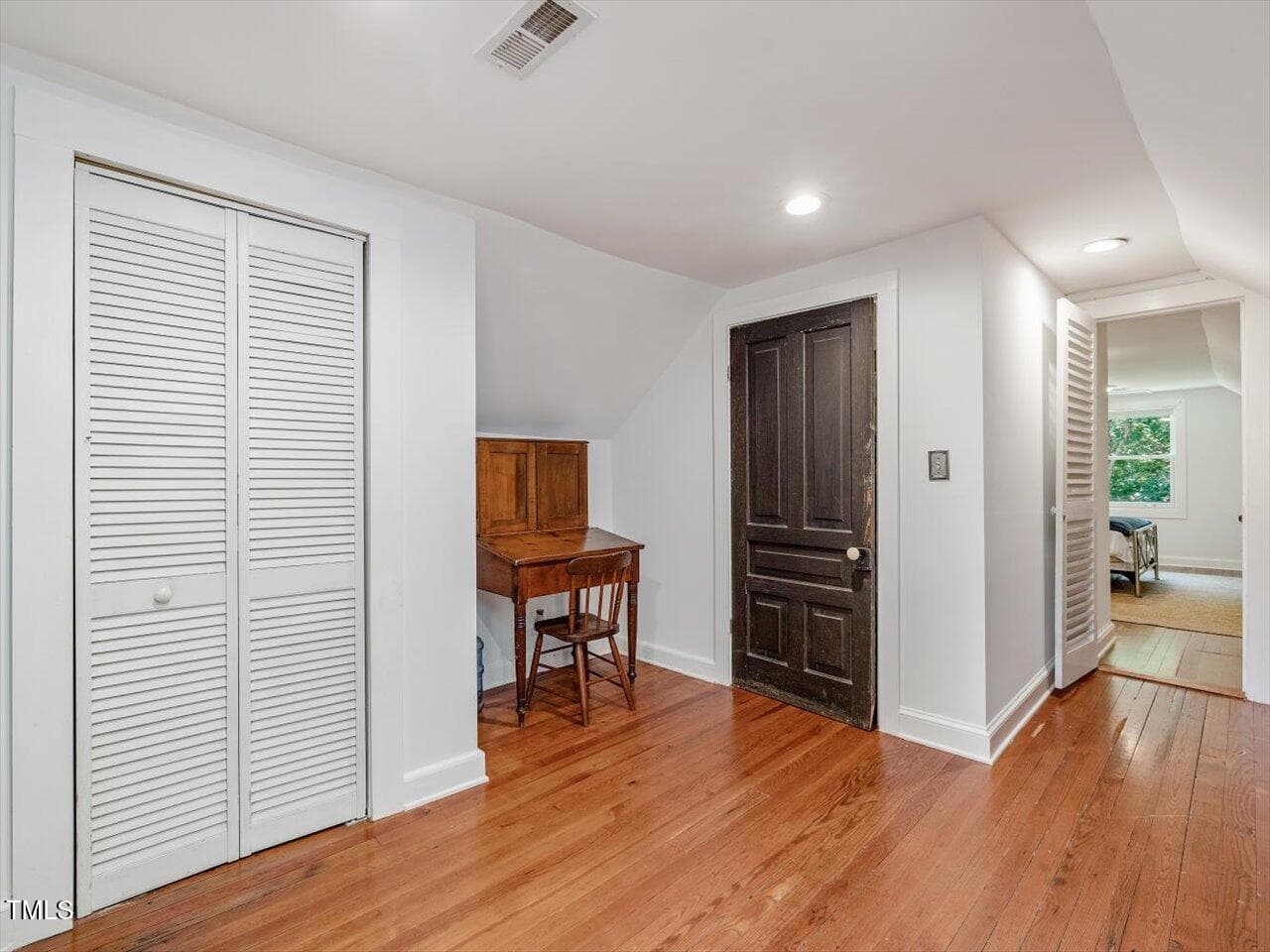 079-Dressing Room - 967 Bynum Road, Pittsboro, NC 27312, Pittsboro