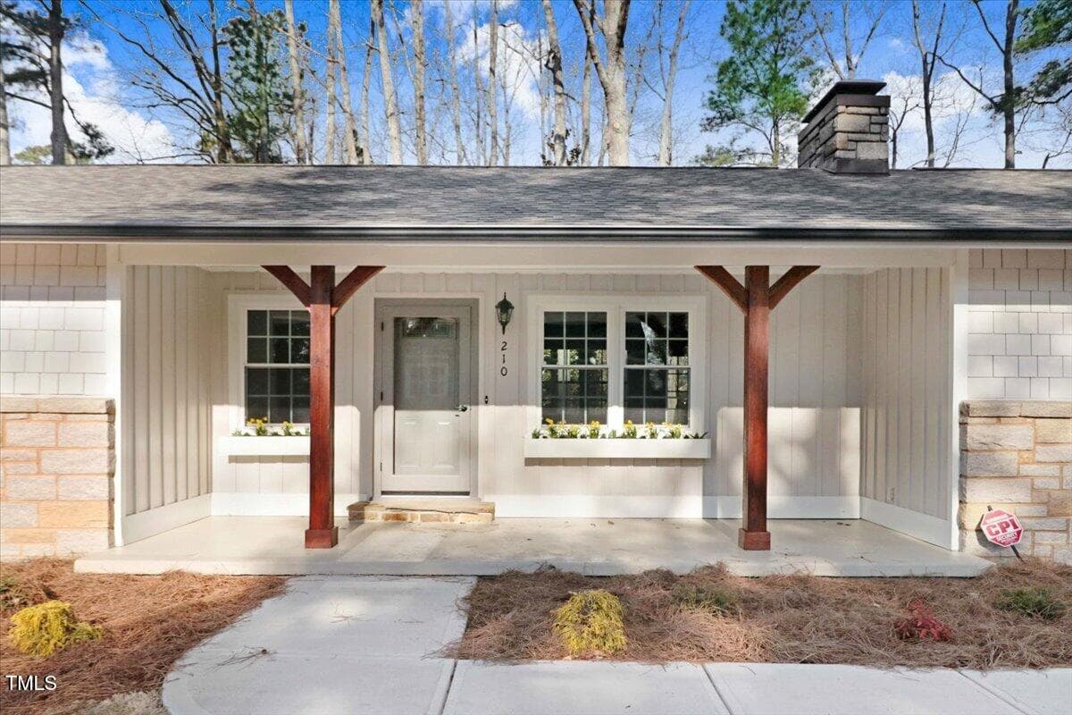04-210 S General Lee Ave-4 - 210 S General Lee Avenue, Dunn, NC 28334