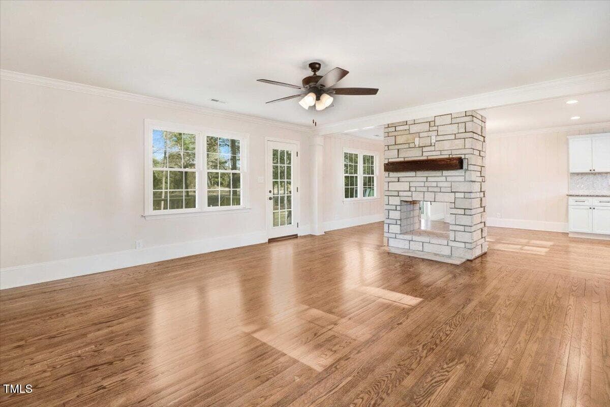 07-210 S General Lee Ave-7 - 210 S General Lee Avenue, Dunn, NC 28334