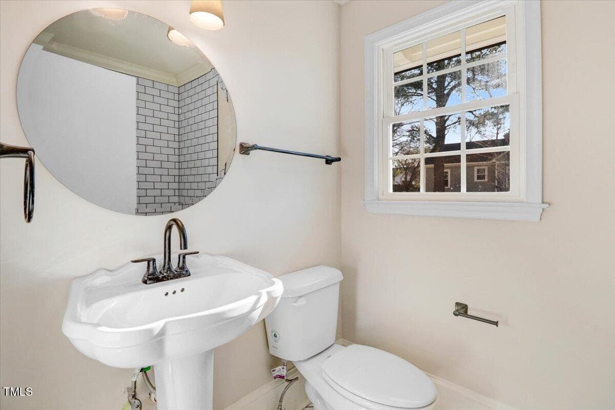 24-210 S General Lee Ave-24 - 210 S General Lee Avenue, Dunn, NC 28334