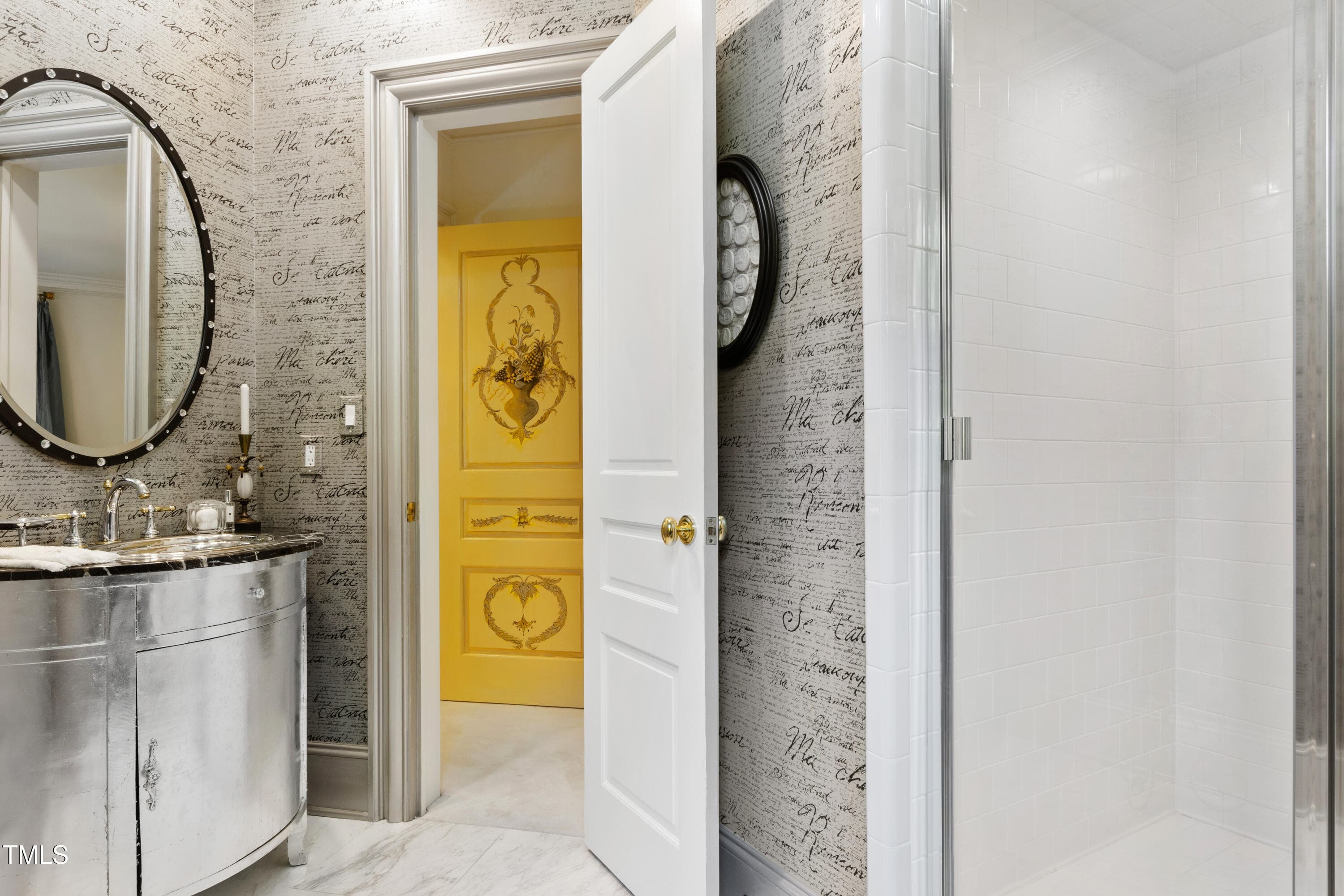 Guest Suite - 2658 Davis Street, Raleigh, NC 27608, Raleigh