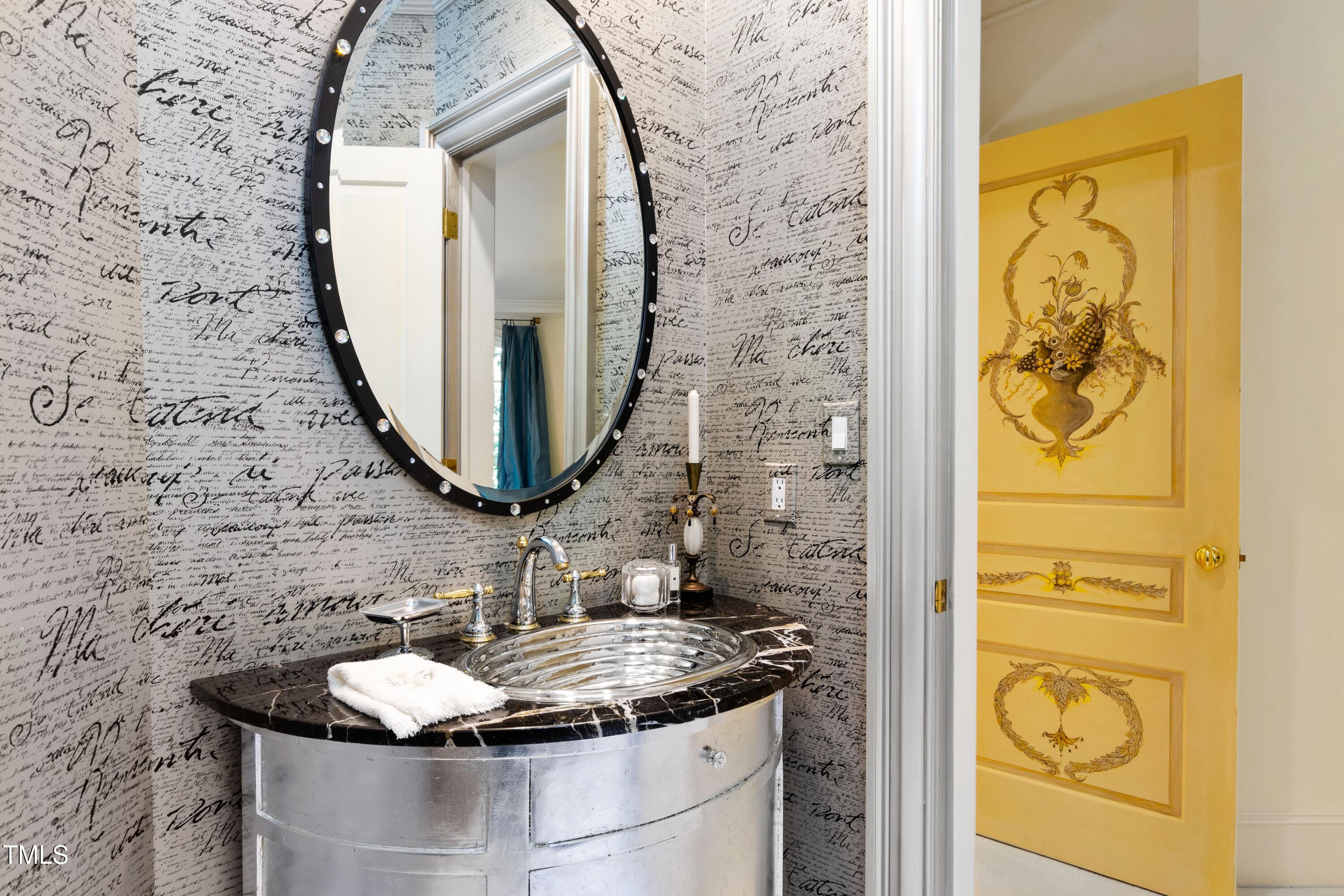 Guest Suite - 2658 Davis Street, Raleigh, NC 27608, Raleigh