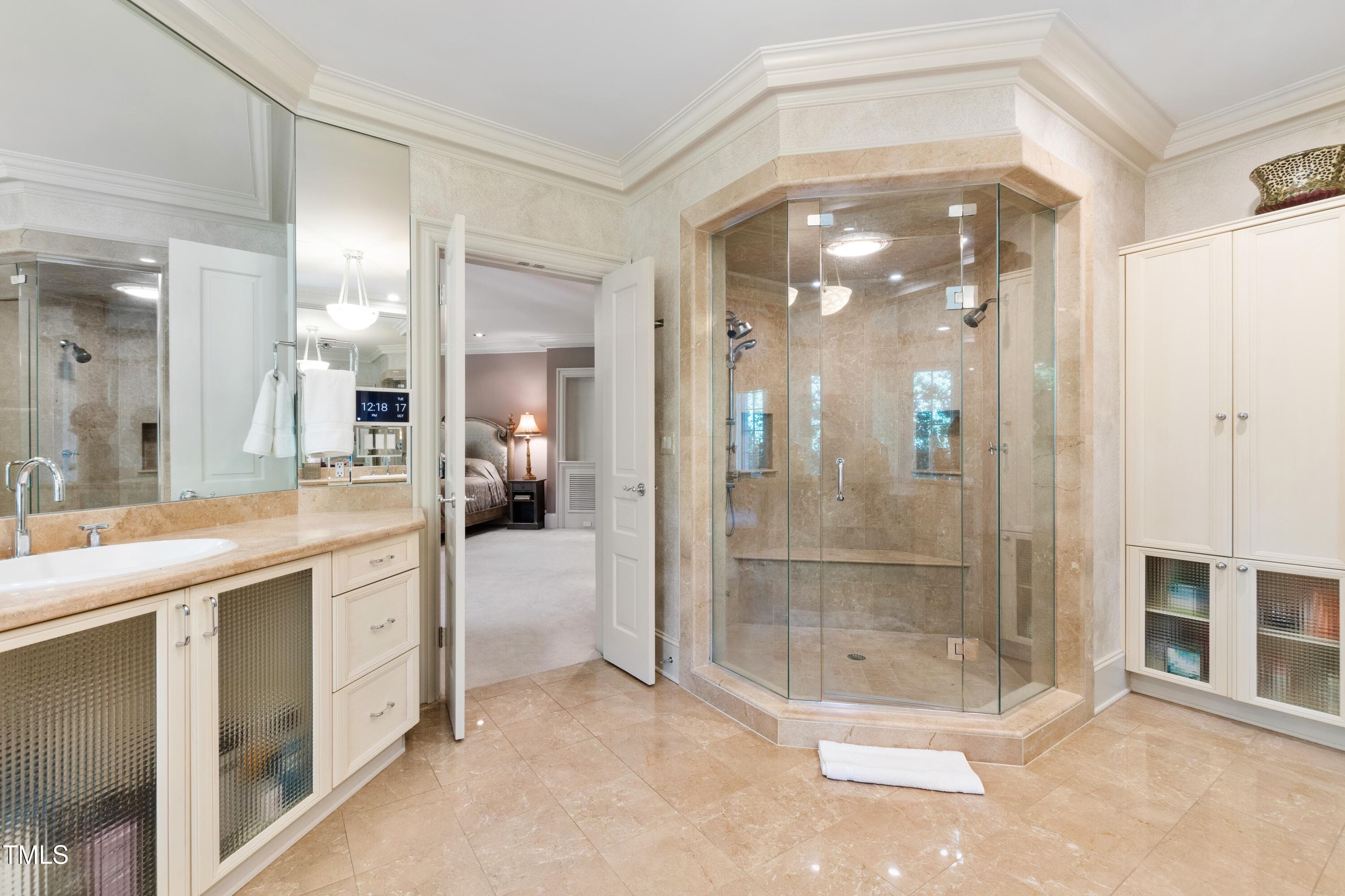 Primary Suite - 2658 Davis Street, Raleigh, NC 27608, Raleigh