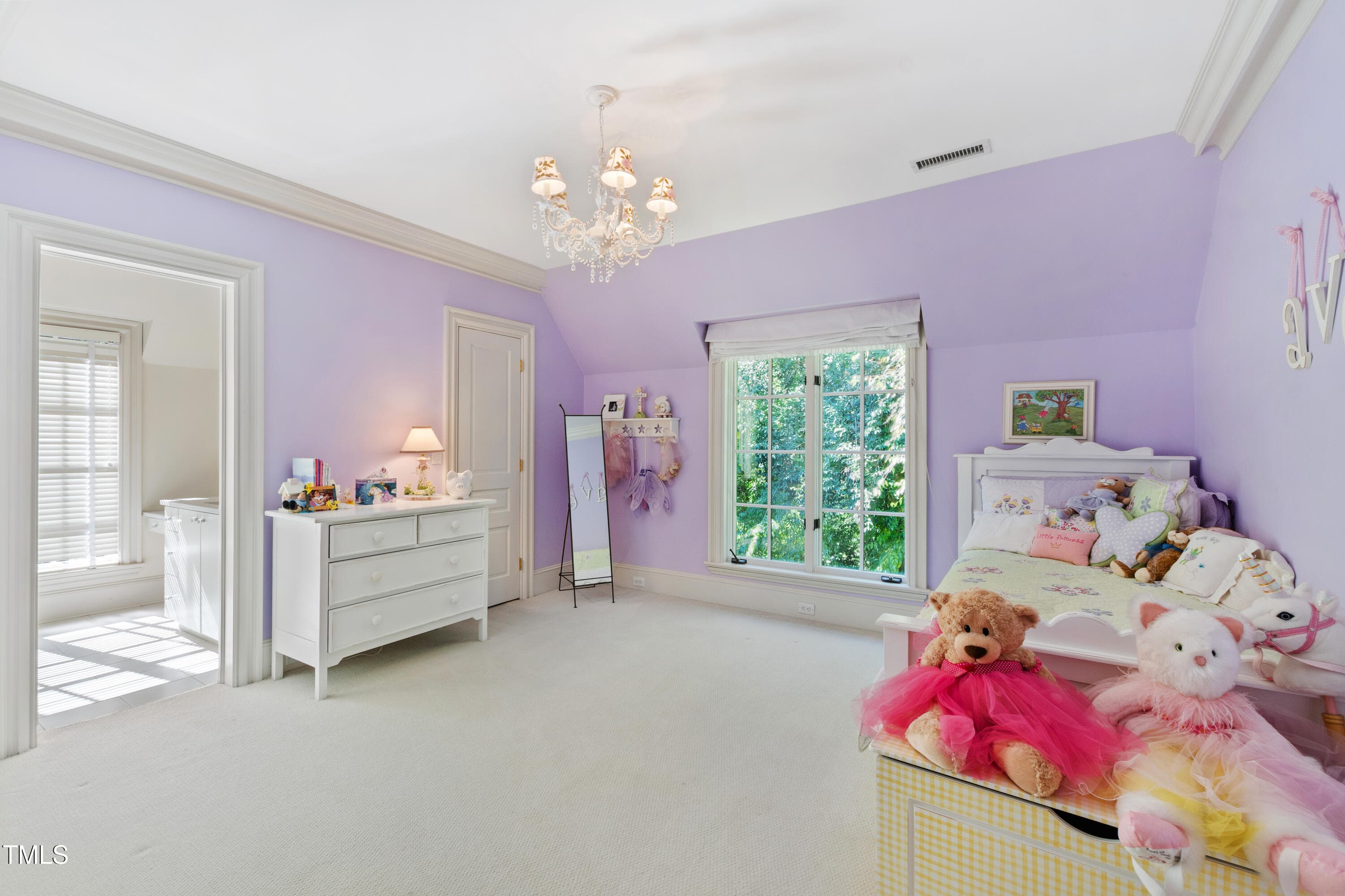 4th Suite - 2658 Davis Street, Raleigh, NC 27608, Raleigh