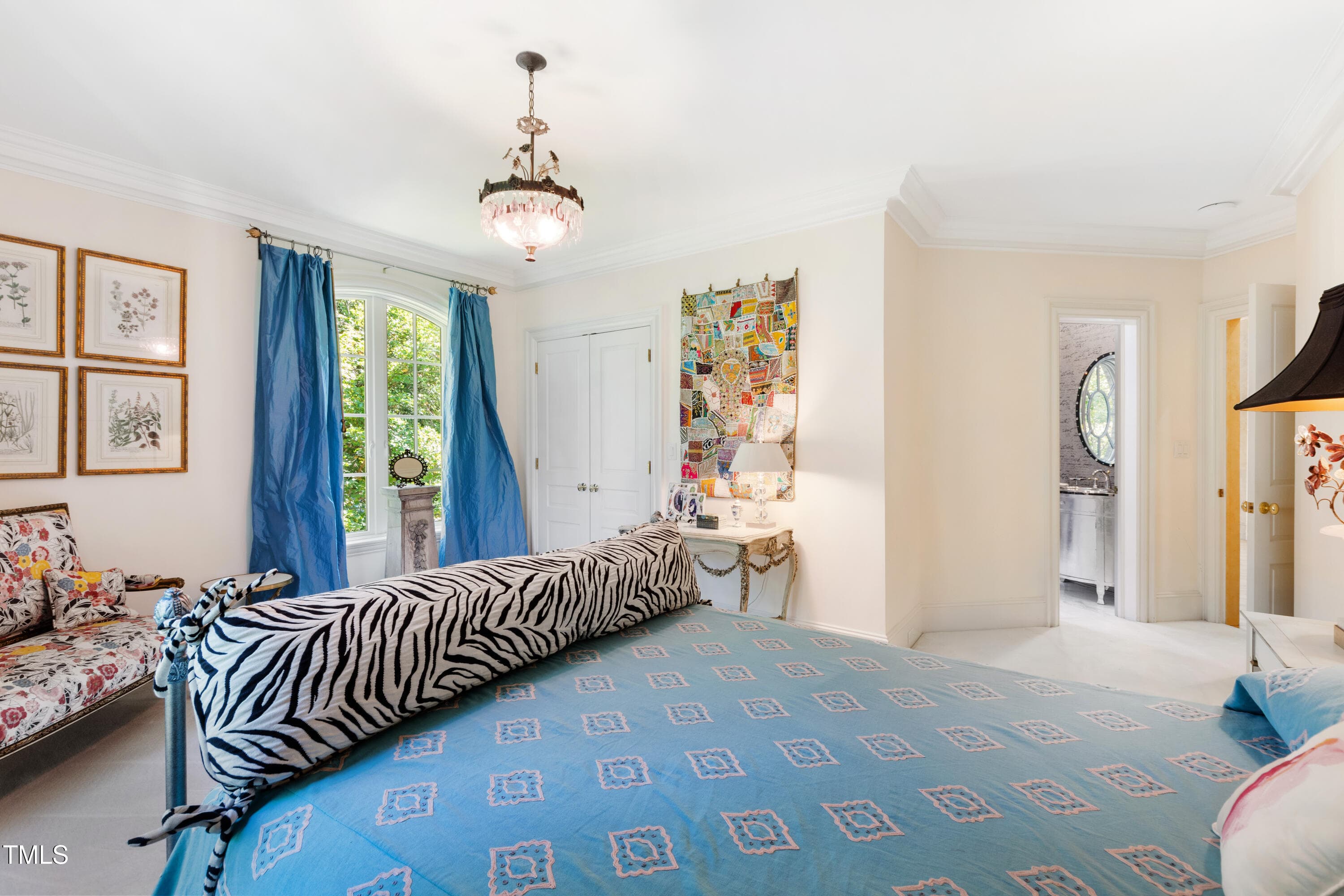 Guest Suite - 2658 Davis Street, Raleigh, NC 27608, Raleigh