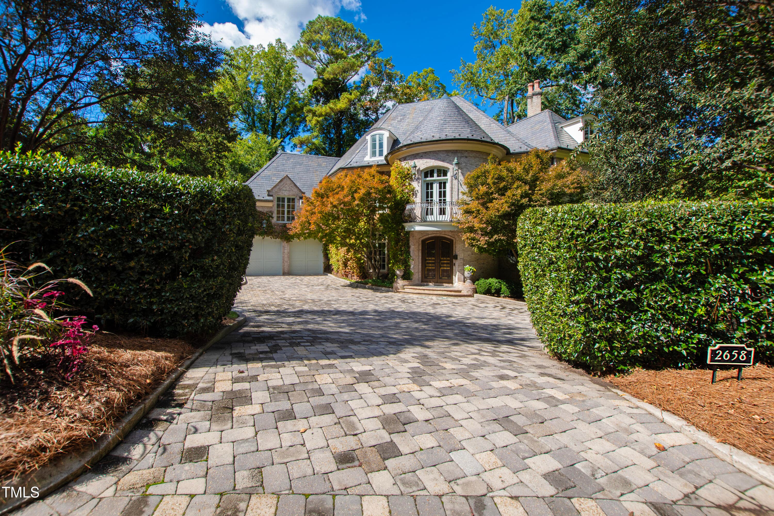 2658 Davis Street, Raleigh, NC 27608