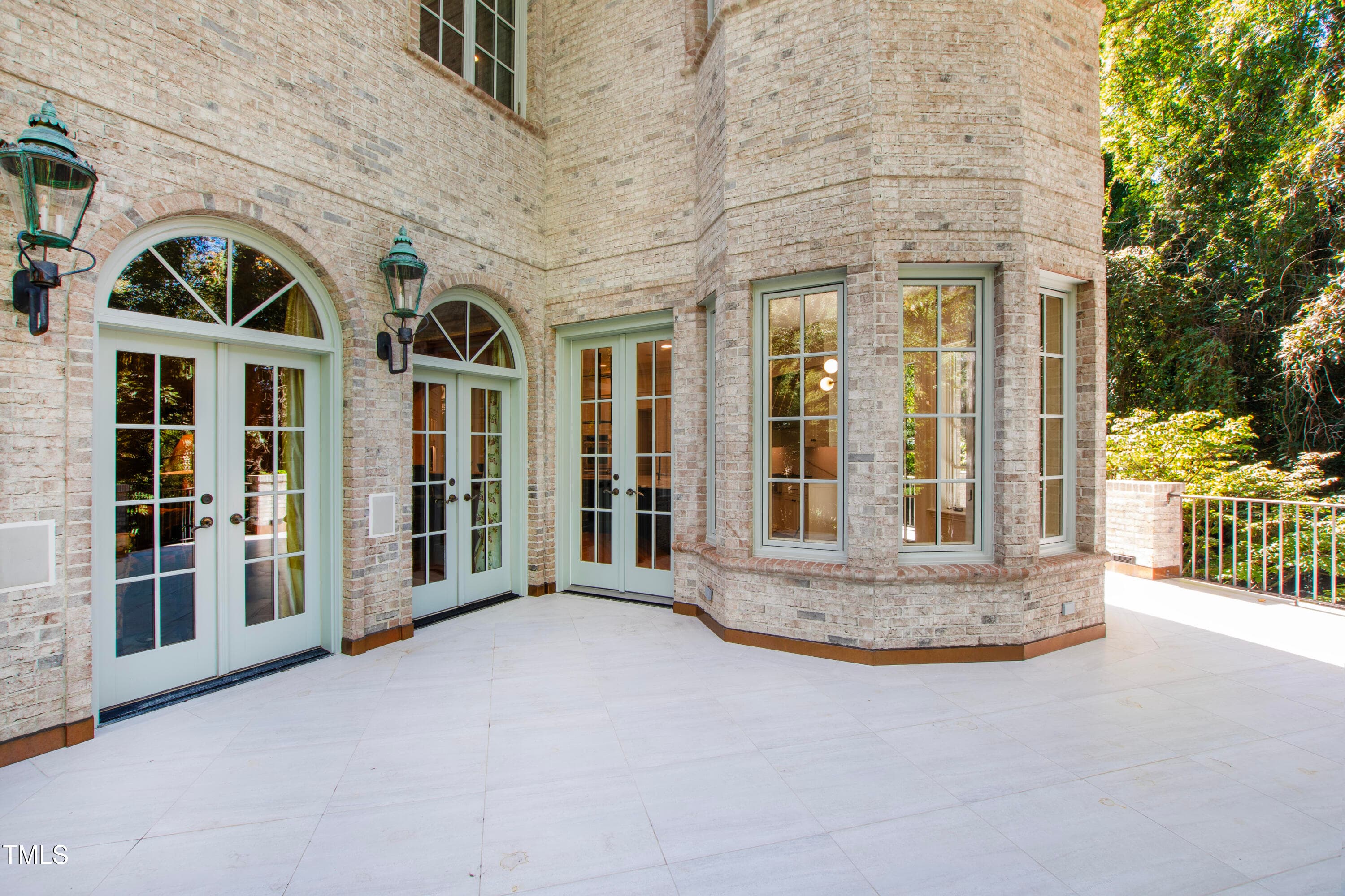Terrace - 2658 Davis Street, Raleigh, NC 27608, Raleigh