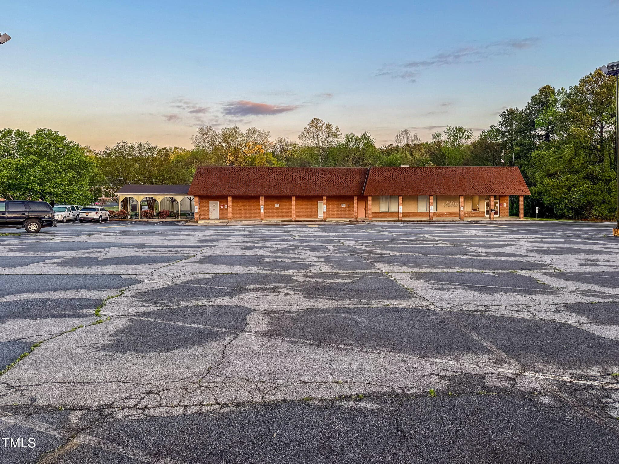 IMG_1646 - 601 N Madison Boulevard, Roxboro, NC 27573