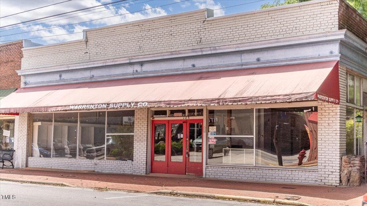 123 N Main Street, Warrenton, NC 27589